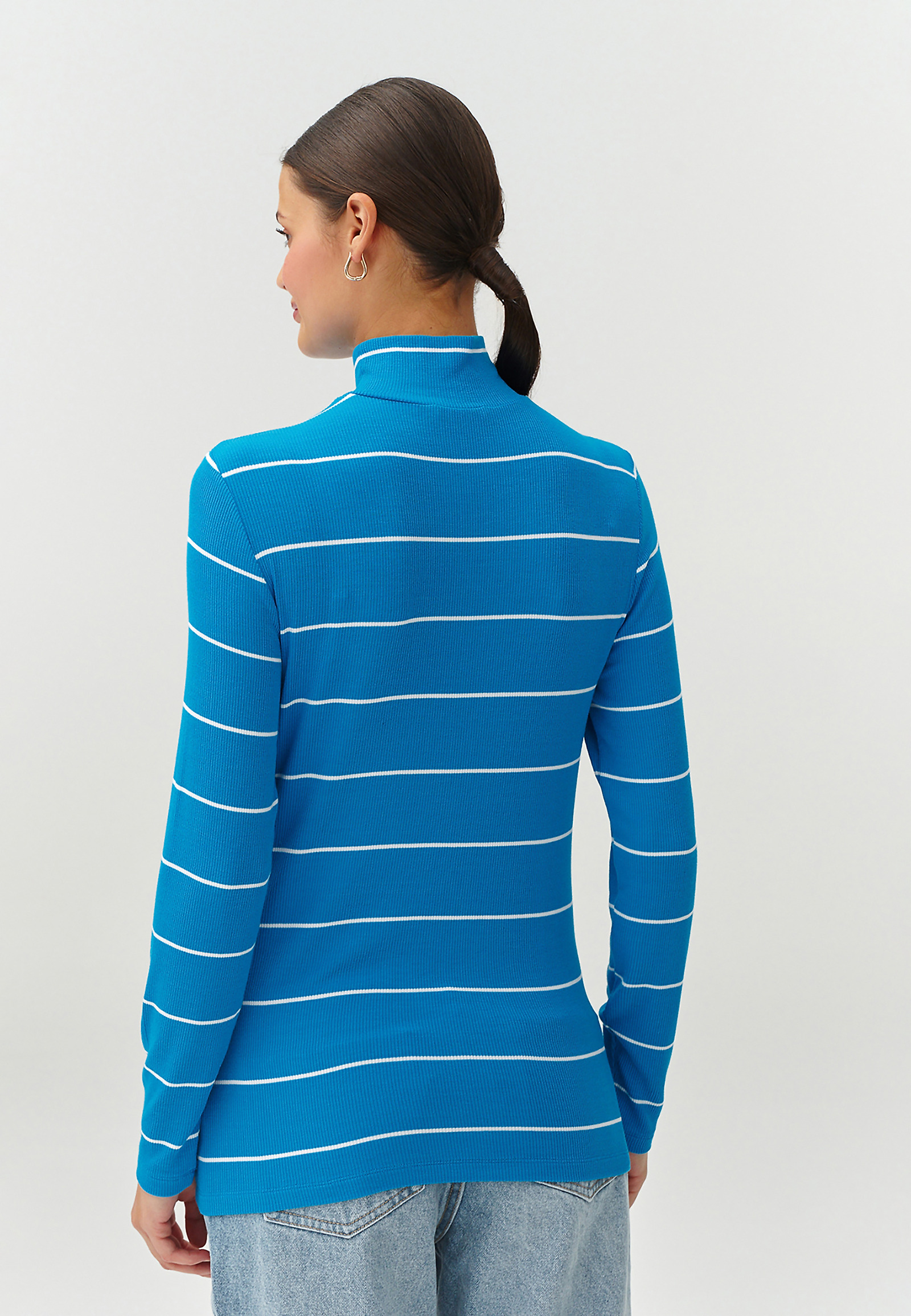 ŽENSKA ČRTASTA BLUZA S POLVRATOM - GOLTIKA 1 ŽENSKA ČRTASTA BLUZA S POLVRATOM - GOLTIKA 1 MODRA 94445