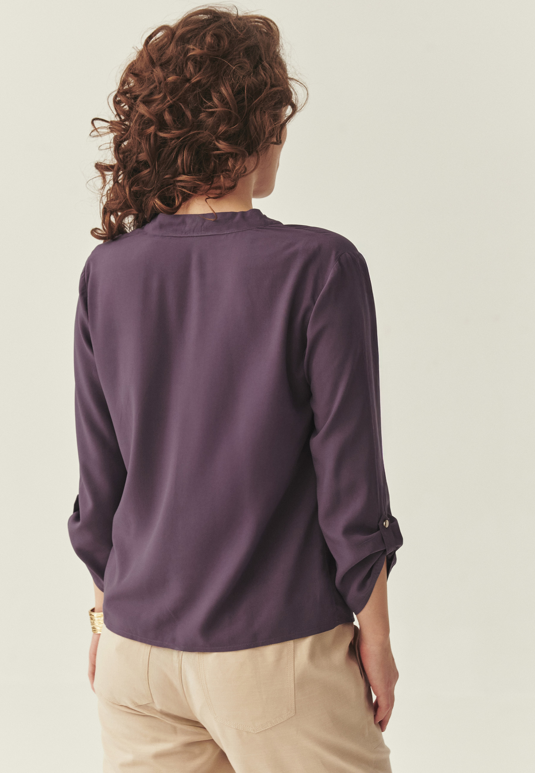 KLASYCZNA BLUZKA Z WISKOZY LENZING™ ECOVERO™ - ELMI