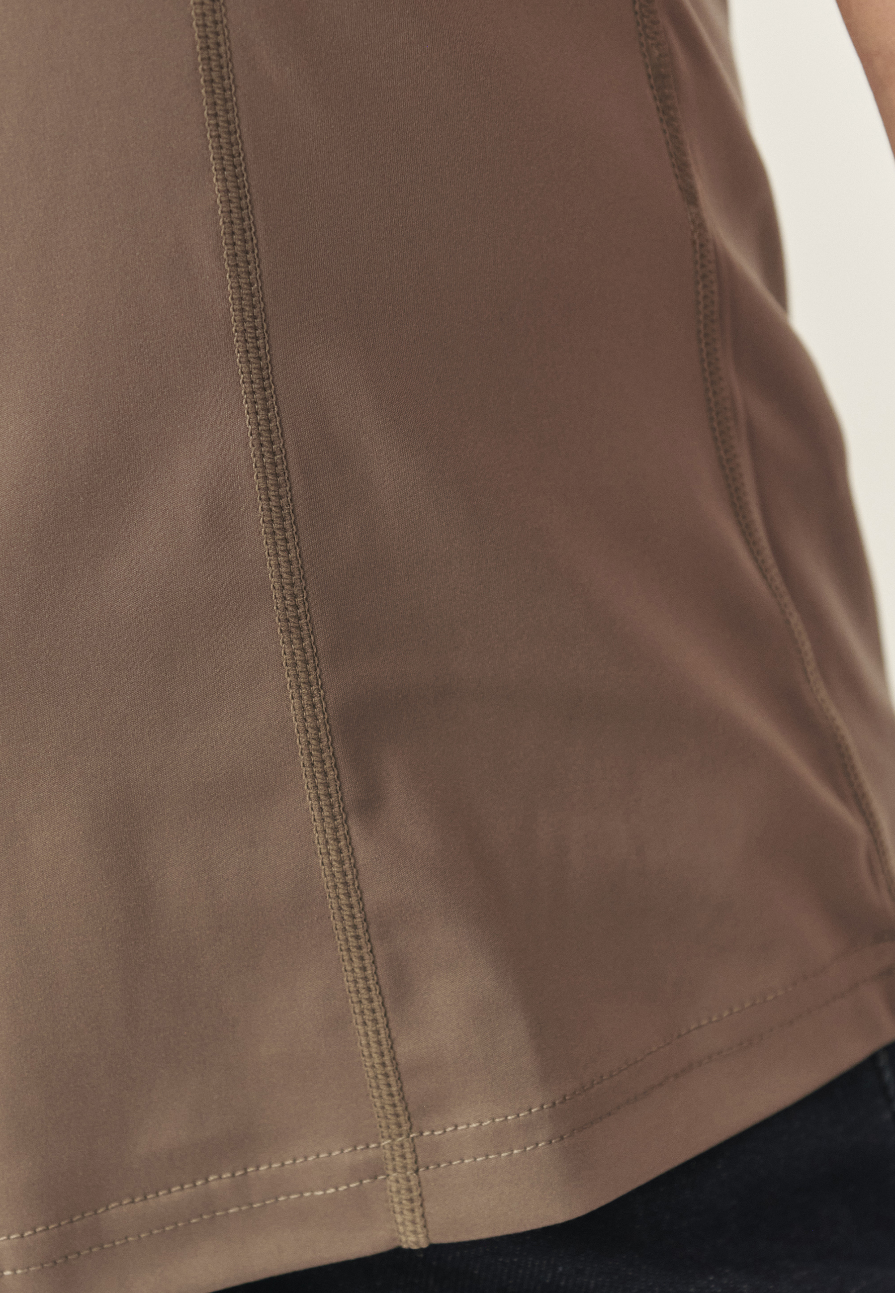 BLUZĂ TRICOTATĂ DE DAMĂ, CU MÂNECI SCURTE - ELENA BEJ 2