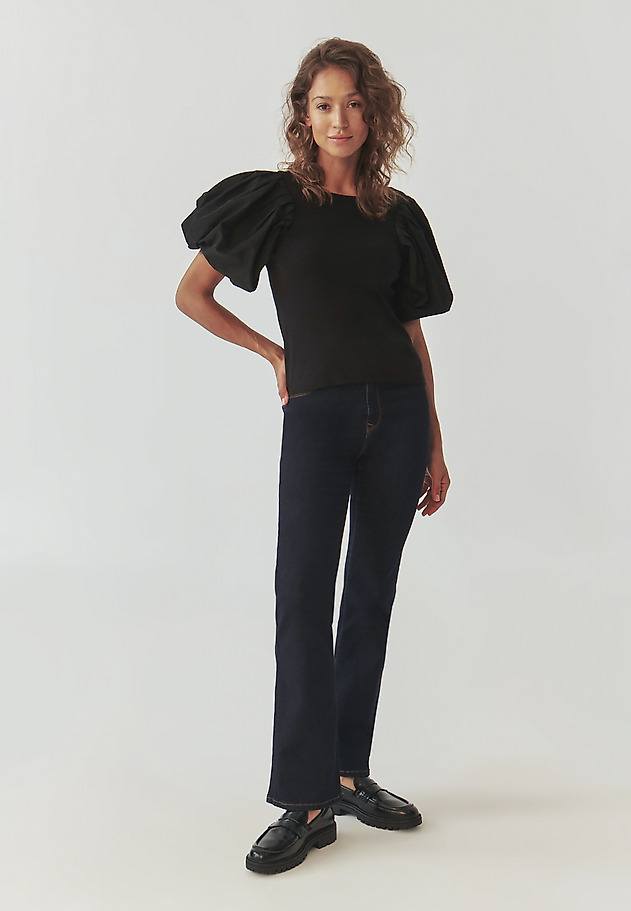 LADIES’ FITTED BLOUSE WITH PUFFED SLEEVES - MENORIA LADIES’ FITTED BLOUSE WITH PUFFED SLEEVES - MENORIA BLACK 3
