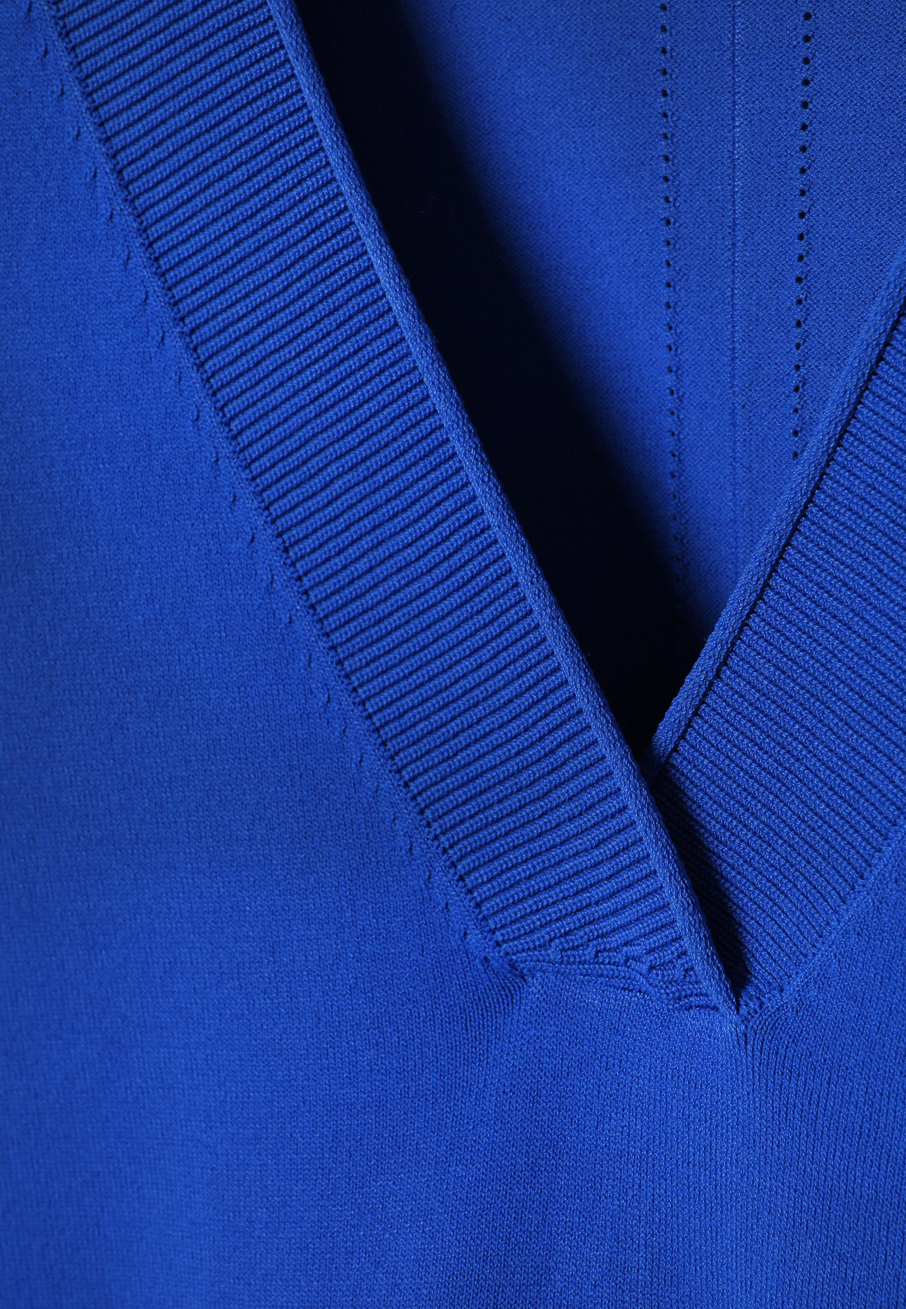 COBALT BLOUSE WITH A LOOSE FIT - INEZA