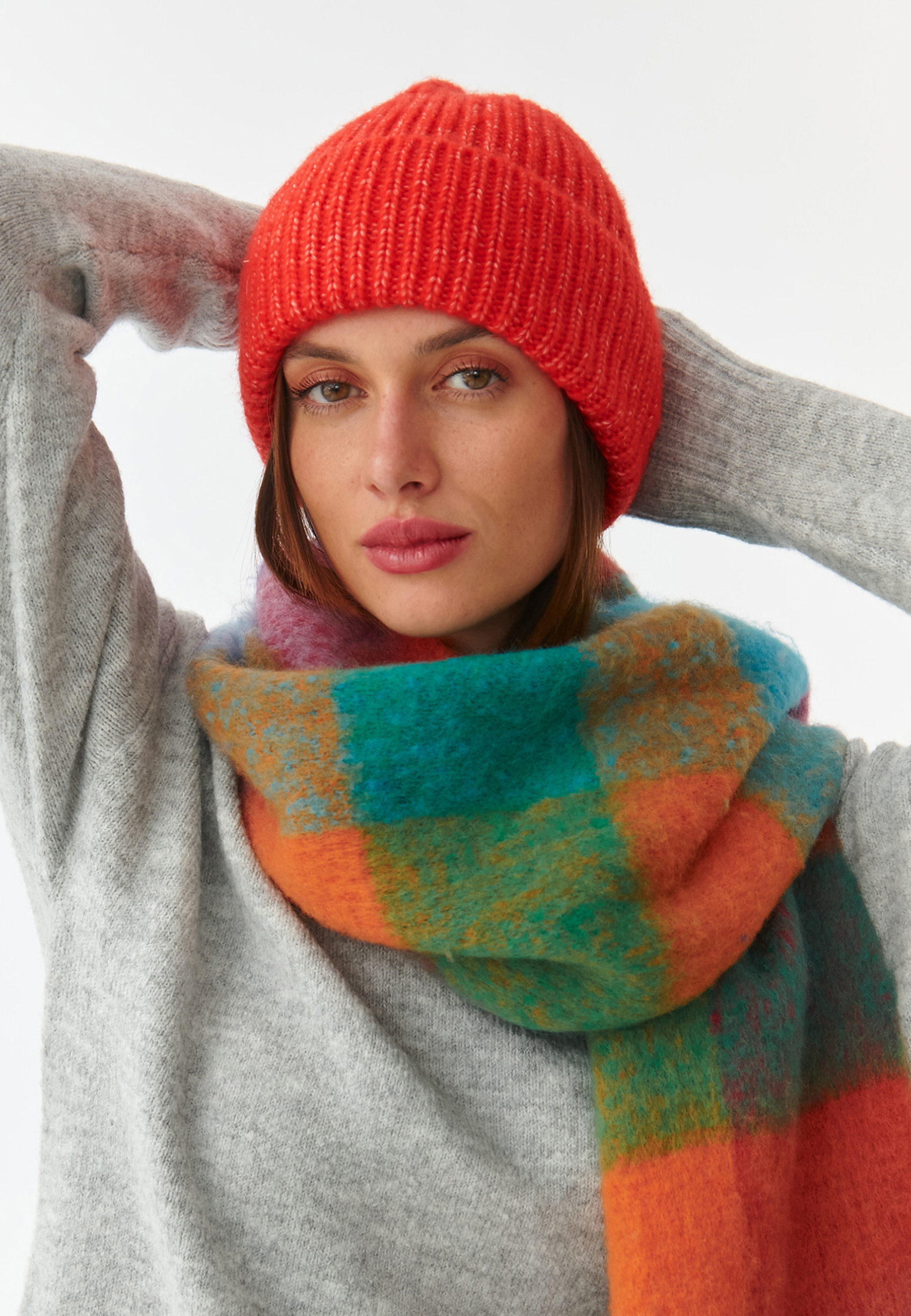 UNIWERSALNA DZIANINOWA CZAPKA DAMSKA RISA