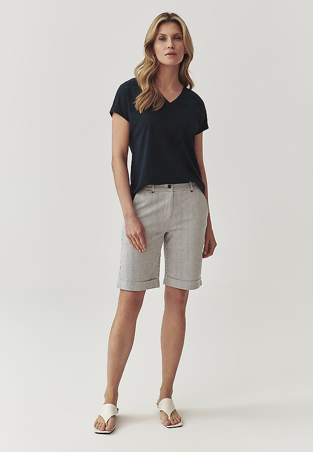 LADIES’ MARINE SHORTS IN LIGHT STRIPES PATTERN - SORO LADIES’ MARINE SHORTS IN LIGHT STRIPES PATTERN - SORO MULTIKOLOR 1