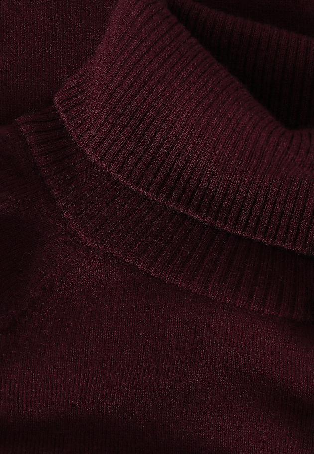 LADIES' WOOLLEN TURTLENECK JUMPER — KONGA LADIES' WOOLLEN TURTLENECK JUMPER — KONGA PURPLE 6