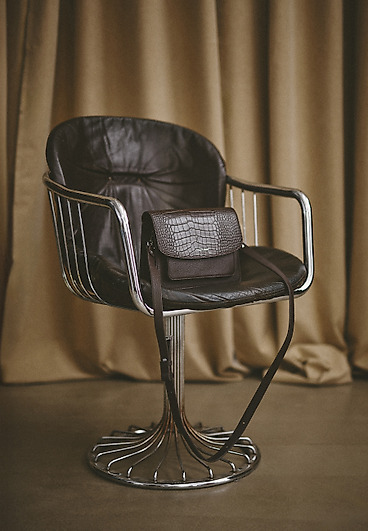 KOŽENÁ LISTONOSKA S VYRAZENÍM - SAVANNA KOŽENÁ LISTONOSKA S VYRAZENÍM - SAVANNA