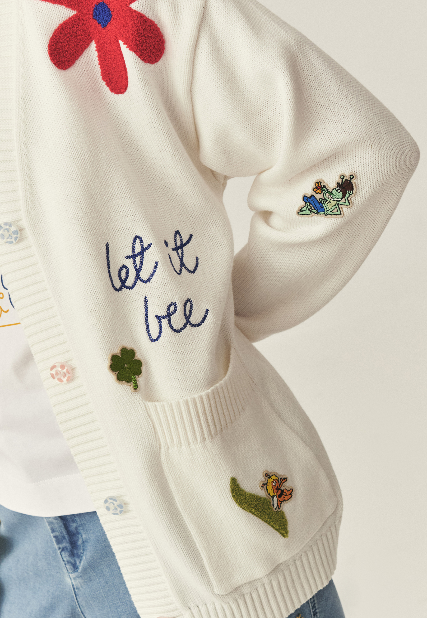 KARDIGAN S JARNÍ VÝŠIVKOU – SLAVIO