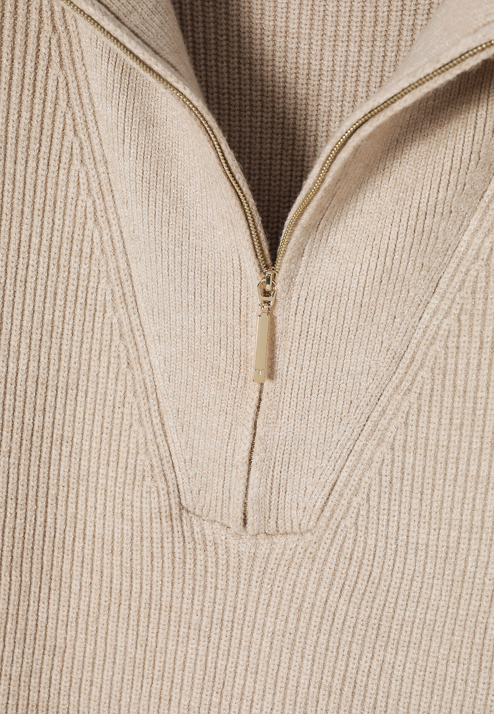 DZIANINOWA KAMIZELKA DAMSKA Z PRZĘDZY — MISAKI DZIANINOWA KAMIZELKA DAMSKA Z PRZĘDZY — MISAKI BEŻOWY 106151