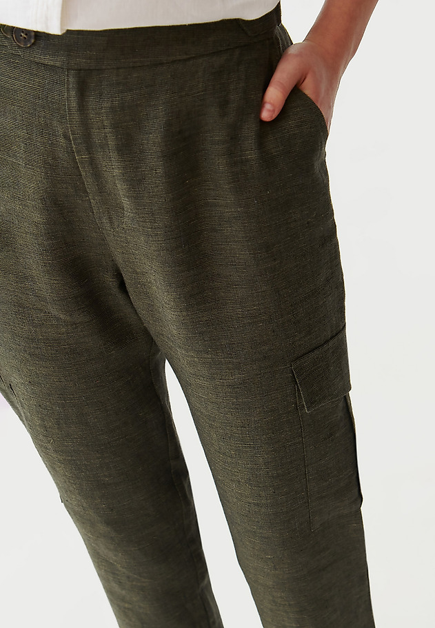 LADIES’ LINEN TROUSERS WITH SPACIOUS POCKETS - ALTI 1 LADIES’ LINEN TROUSERS WITH SPACIOUS POCKETS - ALTI 1 ZIELONY 4