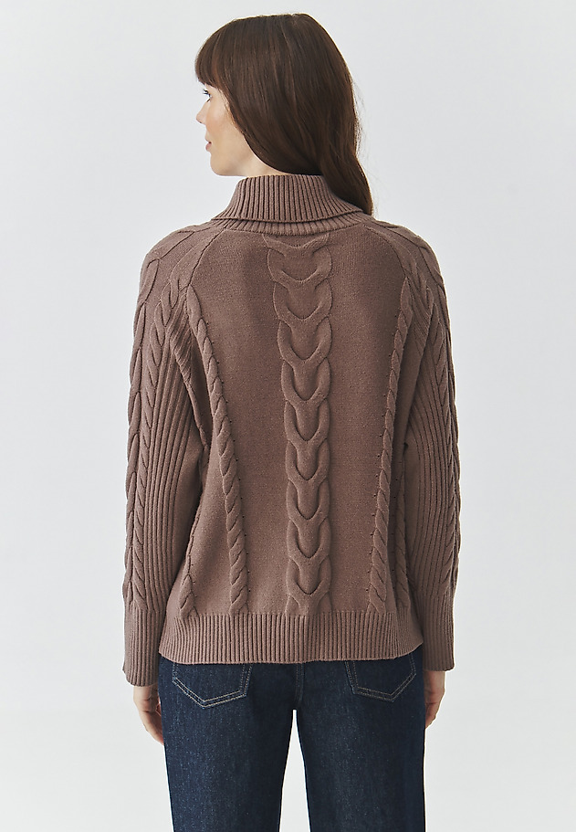 LADIES' TURTLENECK JUMPER WITH STRUCTURED PATTERN — EVEREST LADIES' TURTLENECK JUMPER WITH STRUCTURED PATTERN — EVEREST BEŻOWY 3