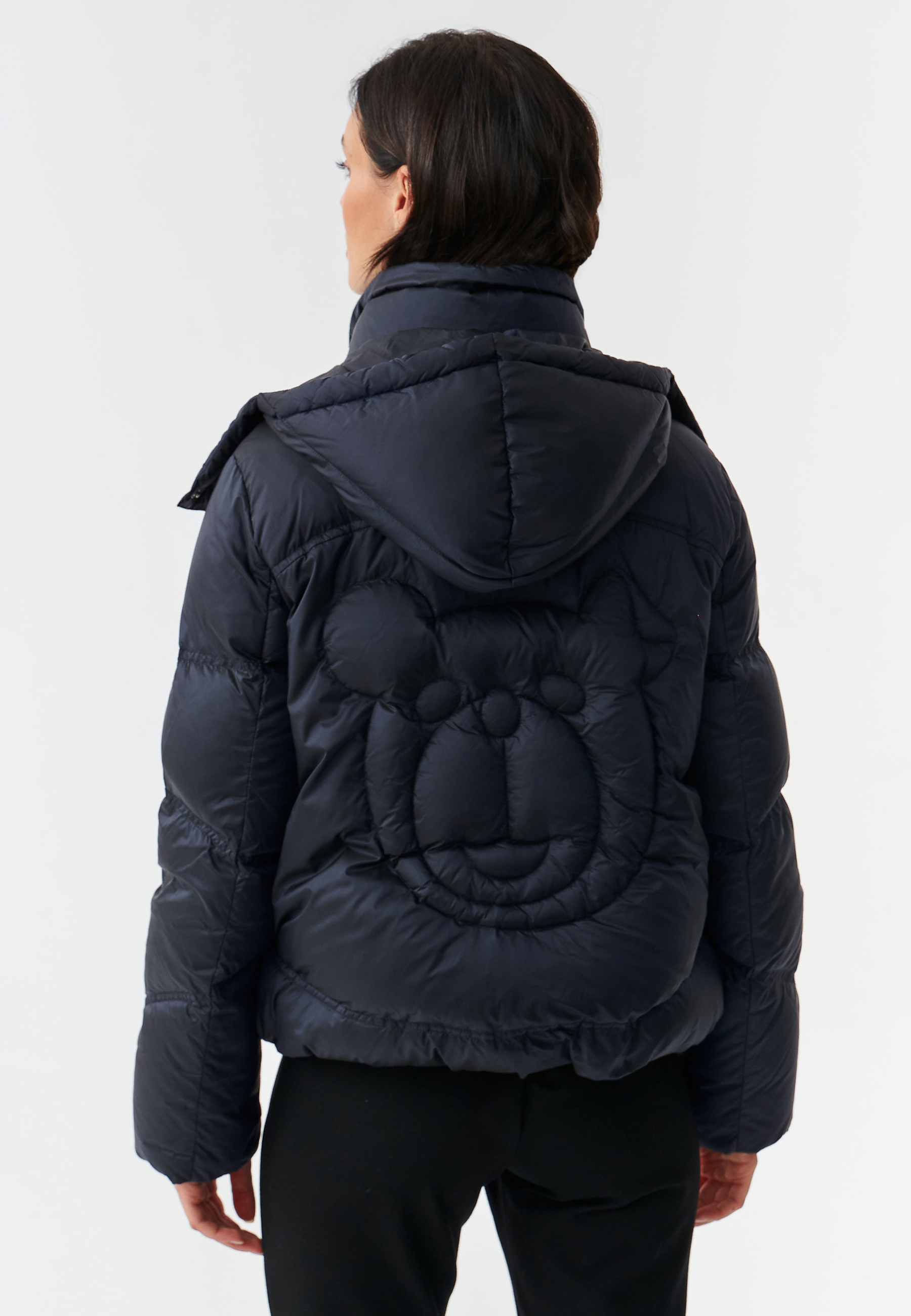 DAMSKA KURTKA PUCHOWA Z ODPINANYM KAPTUREM PRECJO 1 GRANATOWY 2