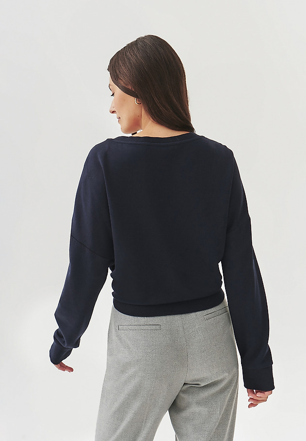 LADIES' KNITTED SWEATSHIRT WITH A ROUND NECKLINE - YOLANDA LADIES' KNITTED SWEATSHIRT WITH A ROUND NECKLINE - YOLANDA GRANATOWY 3