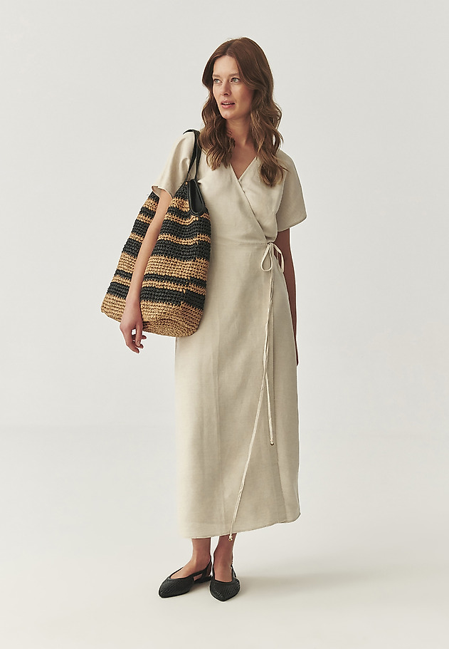 ENVELOPE DRESS WITH LINEN - AMANI 1 ENVELOPE DRESS WITH LINEN - AMANI 1 BEŻOWY 1