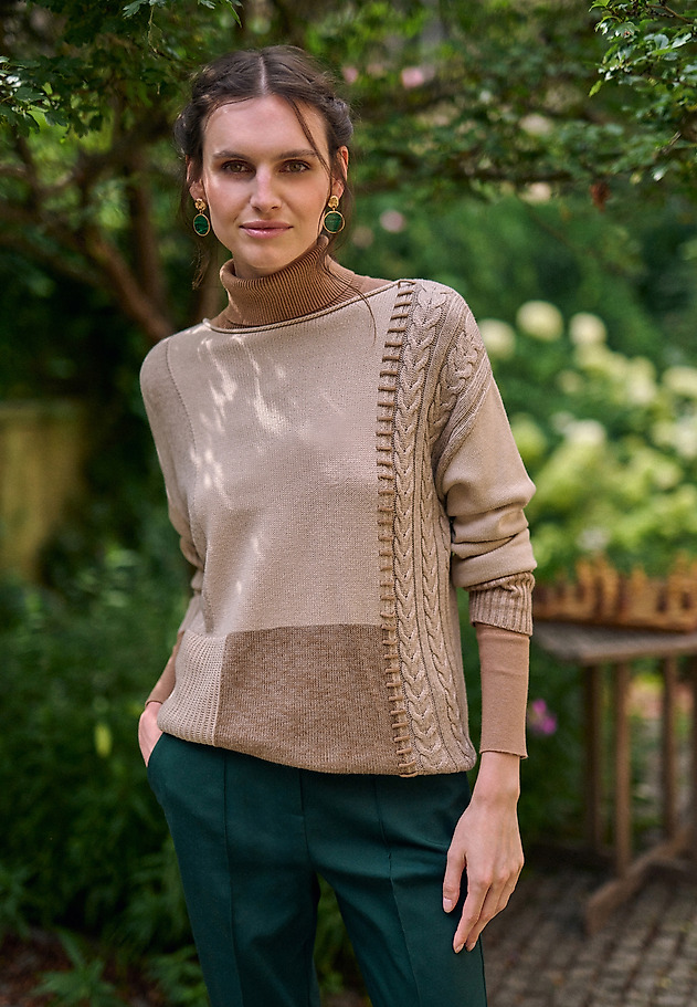 LUŹNY SWETER DAMSKI MAJO LUŹNY SWETER DAMSKI MAJO BEŻOWY 1