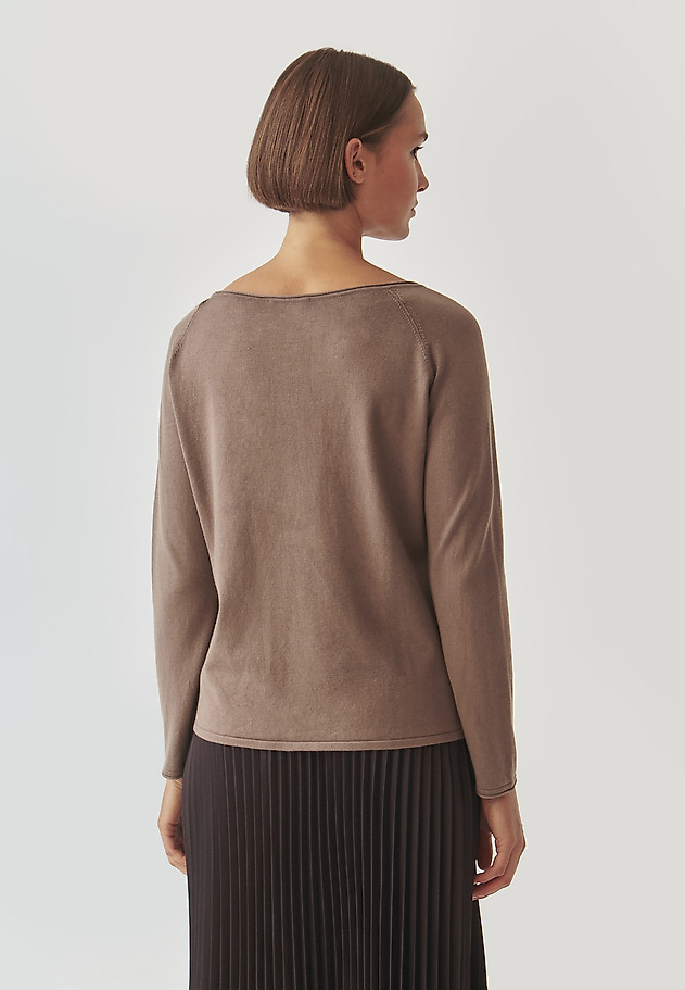 CLASSIC LADIES' SWEATER WITH BOAT-SHAPED NECKLINE - BROOKE CLASSIC LADIES' SWEATER WITH BOAT-SHAPED NECKLINE - BROOKE BEIGE 4