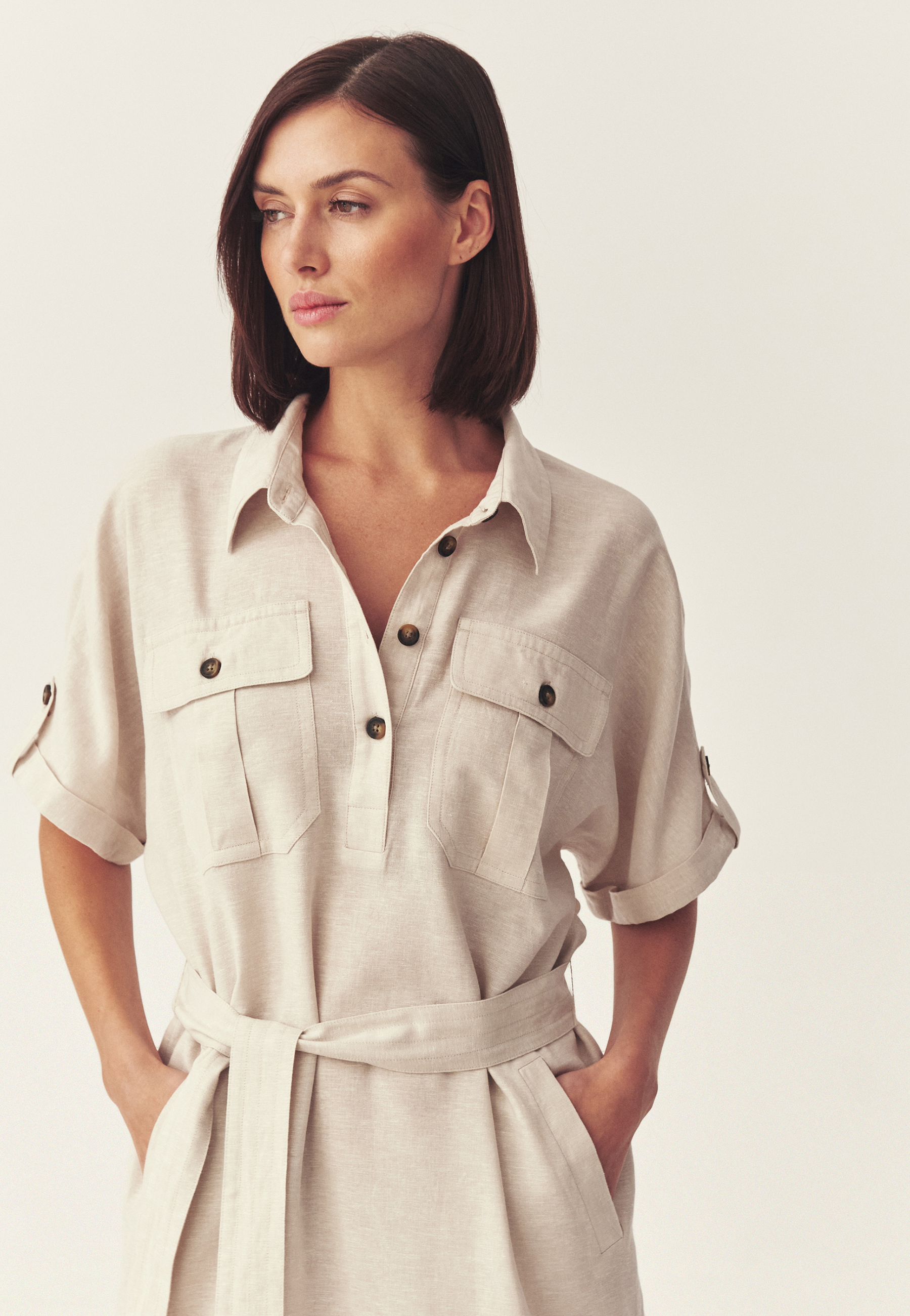 ŠATY SE LNEM – JUKITA