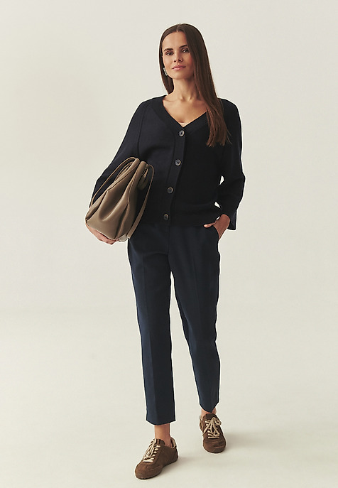 LUŹNY KARDIGAN Z SZEROKIM RĘKAWEM - ELIJO LUŹNY KARDIGAN Z SZEROKIM RĘKAWEM - ELIJO