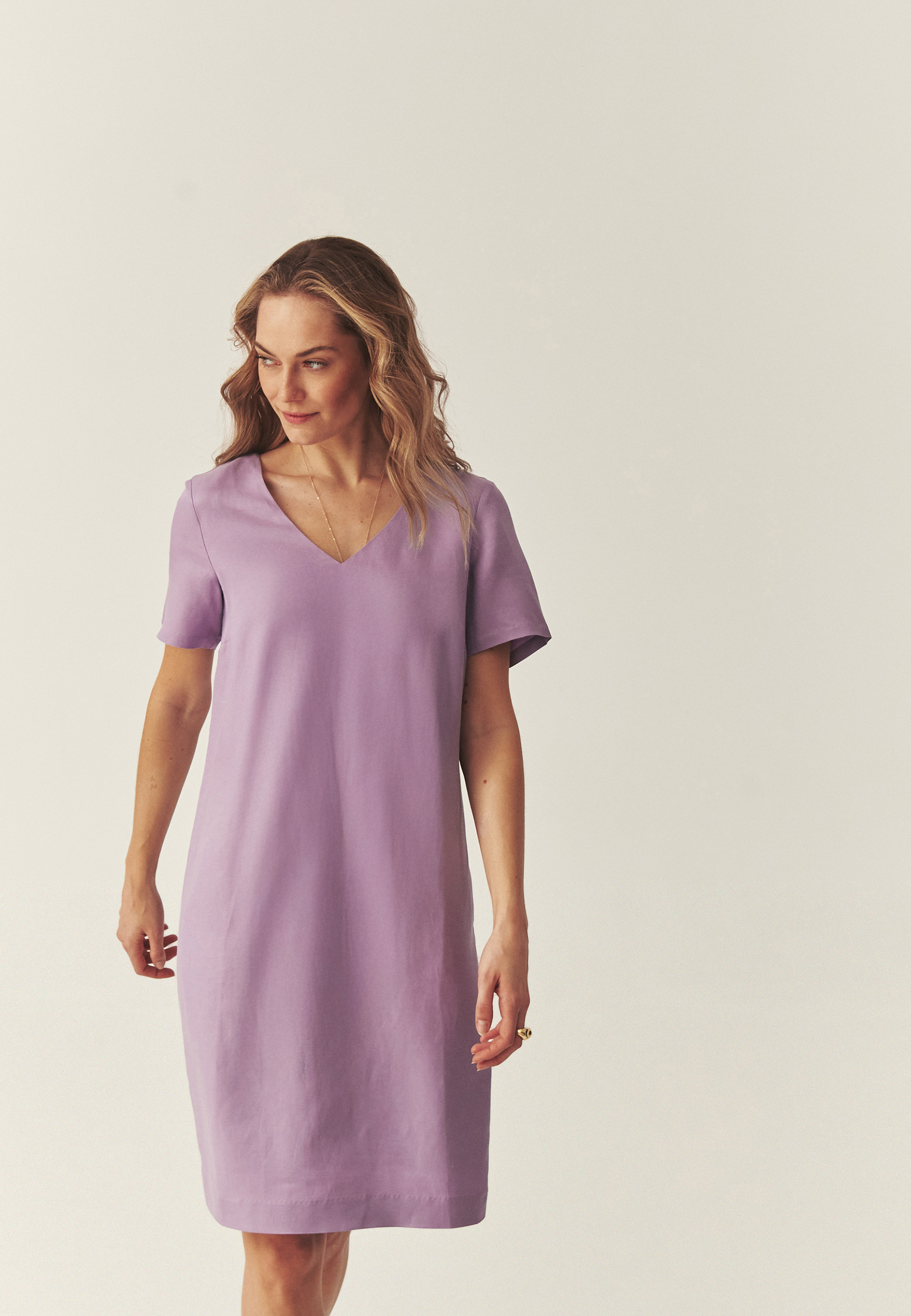 ROVNÉ ŠATY S LNEM – TIMONA 1