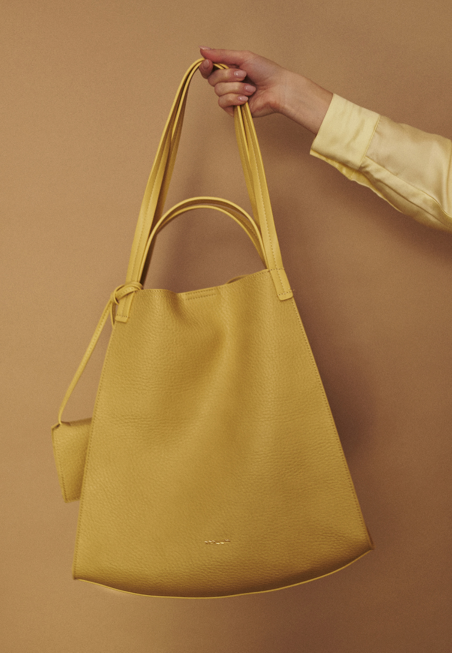 STYLOVÁ DÁMSKÁ KABELKA – CAMILI ŽLUTÁ 2