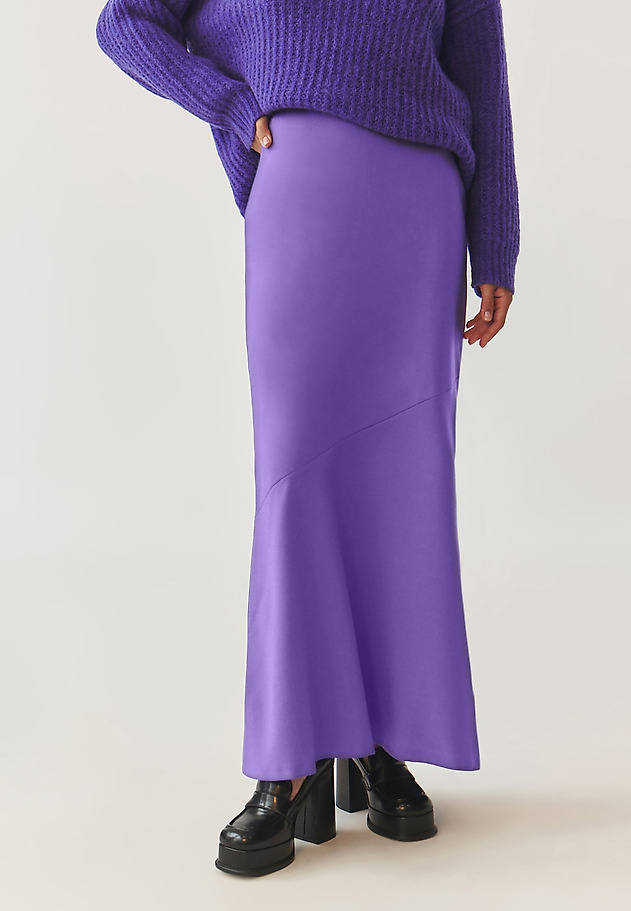 LADIES’ LONG WOOL SKIRT WITH AN ASYMMETRICAL CUT - PALOMA 1 LADIES’ LONG WOOL SKIRT WITH AN ASYMMETRICAL CUT - PALOMA 1 PURPLE 3