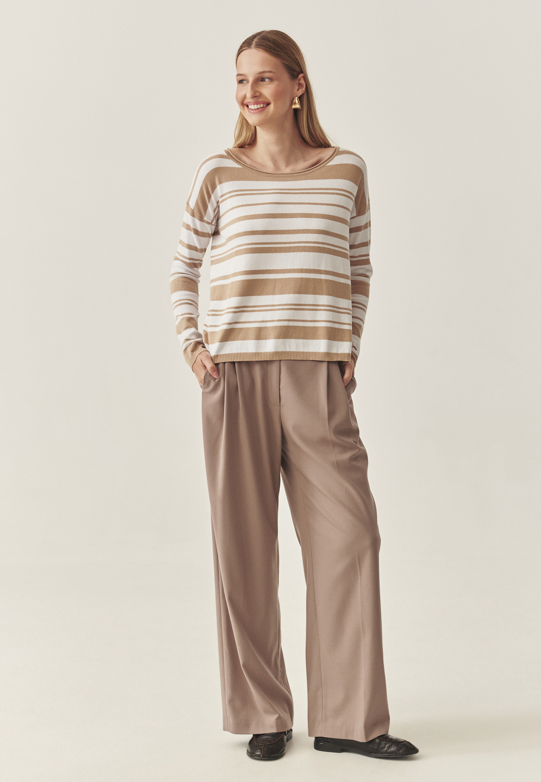 PULOVER DE DAMĂ CU DUNGI NEREGULATE - STRIPPI MULTICOLOR 2