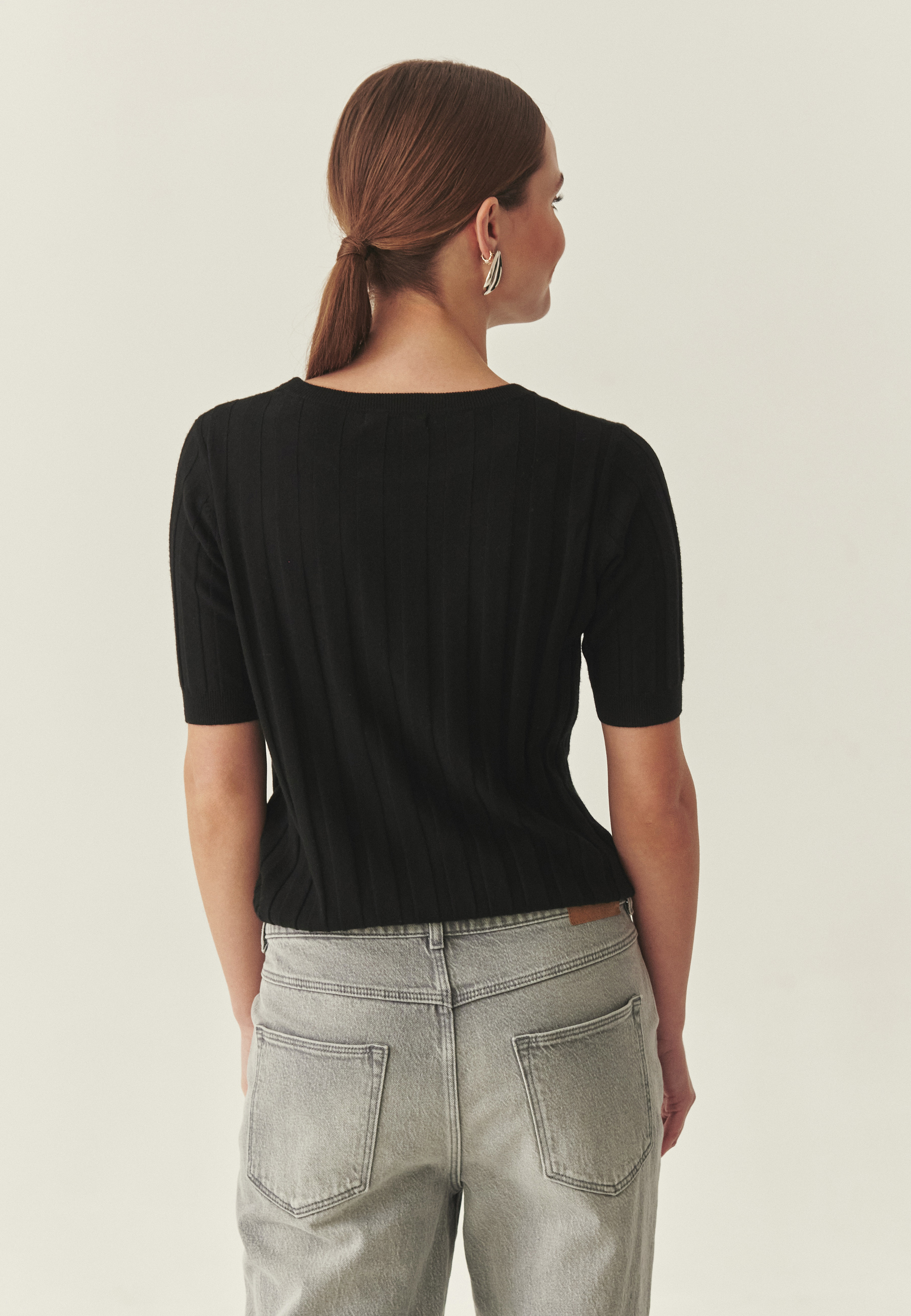 DZIANINOWA BLUZKA Z WEŁNĄ - AKUZ CZARNY 2