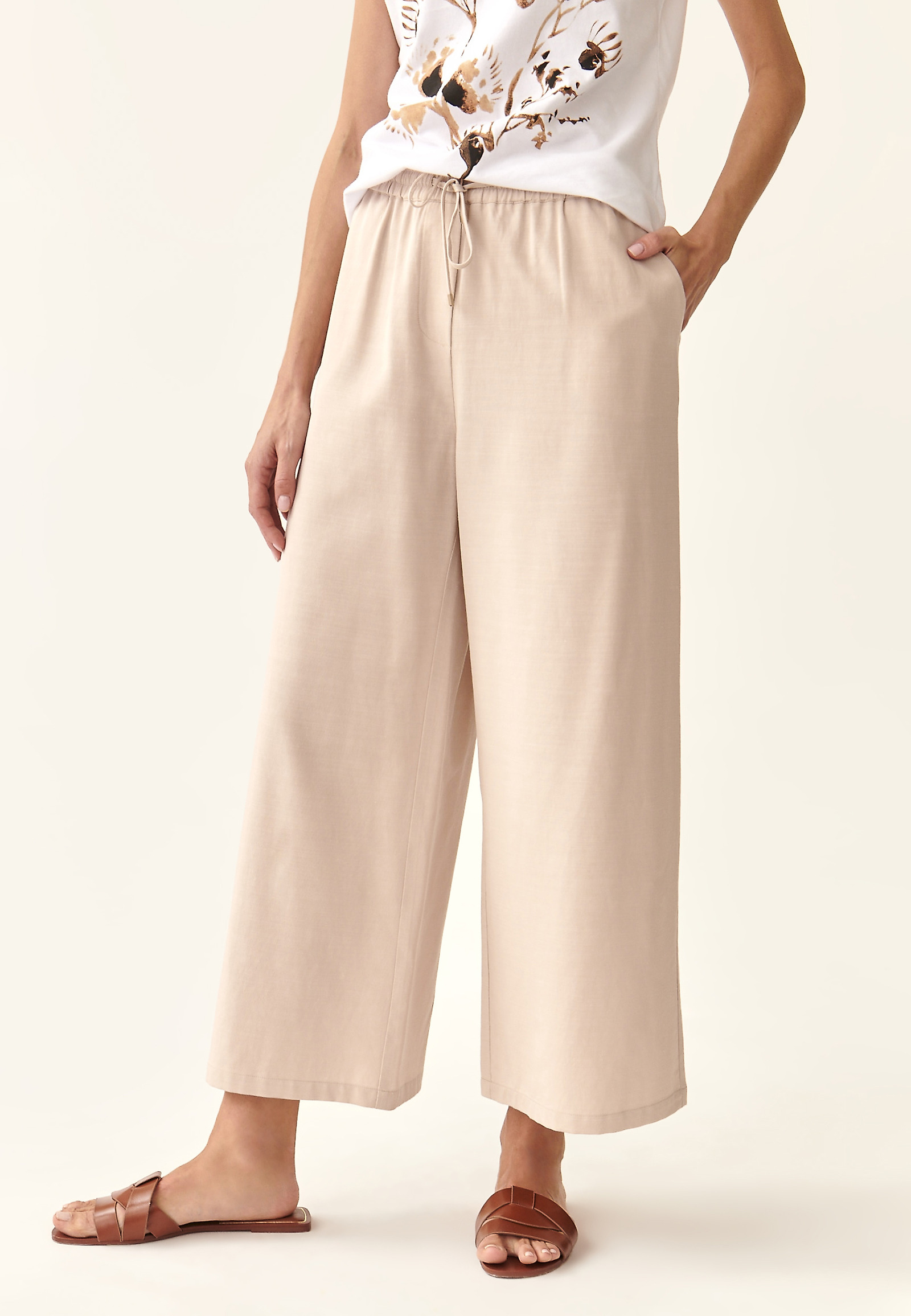 ŽENSKE HLAČE CULOTTE PULIO 3 ŽENSKE HLAČE CULOTTE PULIO 3 BEŽ 88325