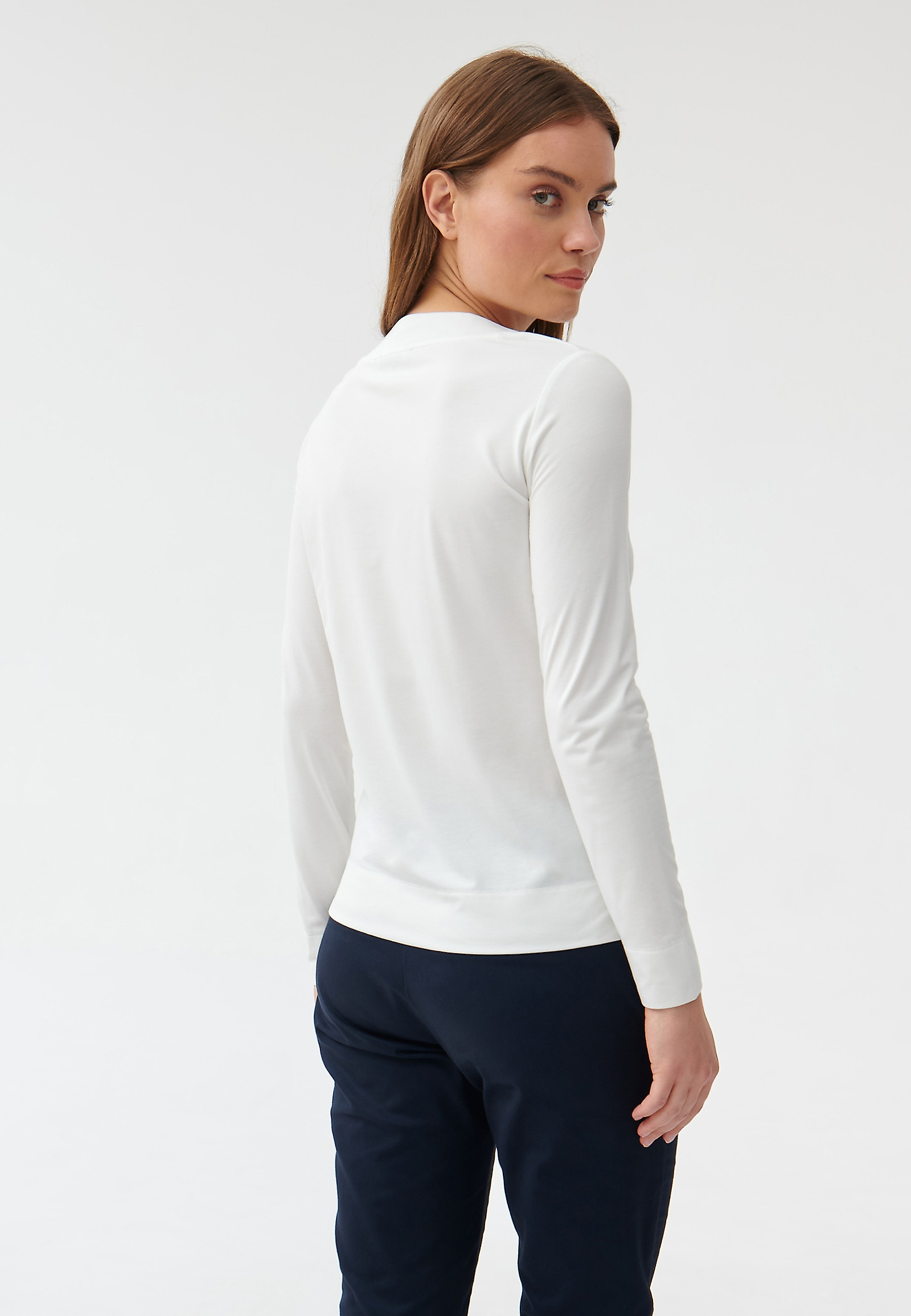 LADIES’ LONG-SLEEVED BLOUSE JONKA LADIES’ LONG-SLEEVED BLOUSE JONKA ECRU 89364