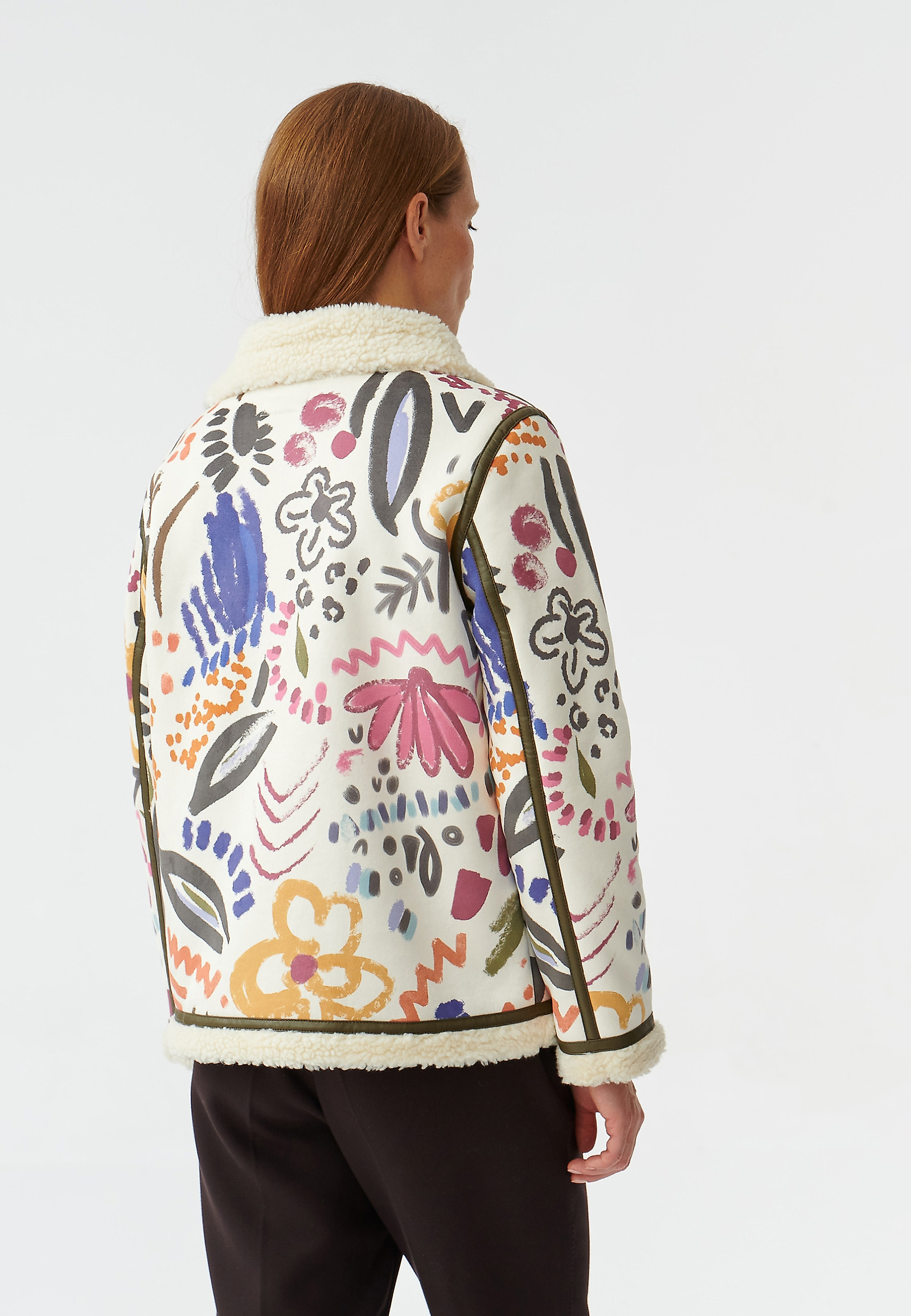 WZORZYSTA KURTKA DAMSKA DZIANINOWA TYPU KOŻUCH EMMA WZORZYSTA KURTKA DAMSKA DZIANINOWA TYPU KOŻUCH EMMA MULTIKOLOR 90838