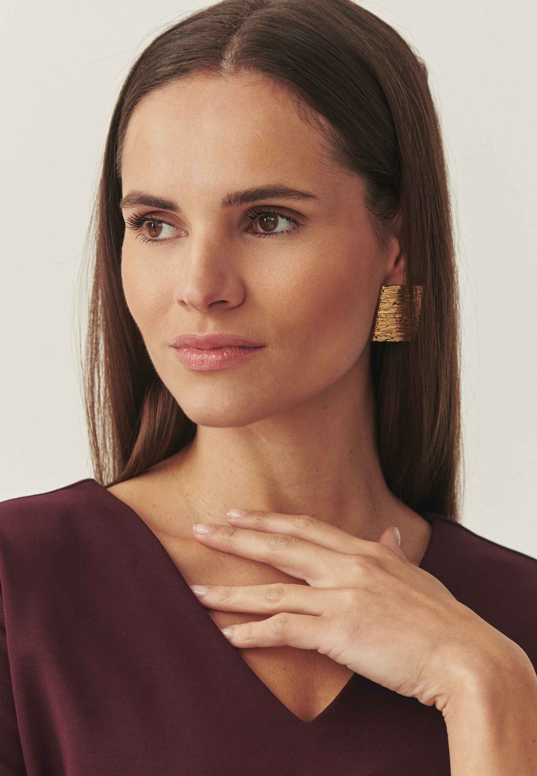 DZIANINOWA SUKIENKA Z MARSZCZENIAMI - RETI CZERWONY 2