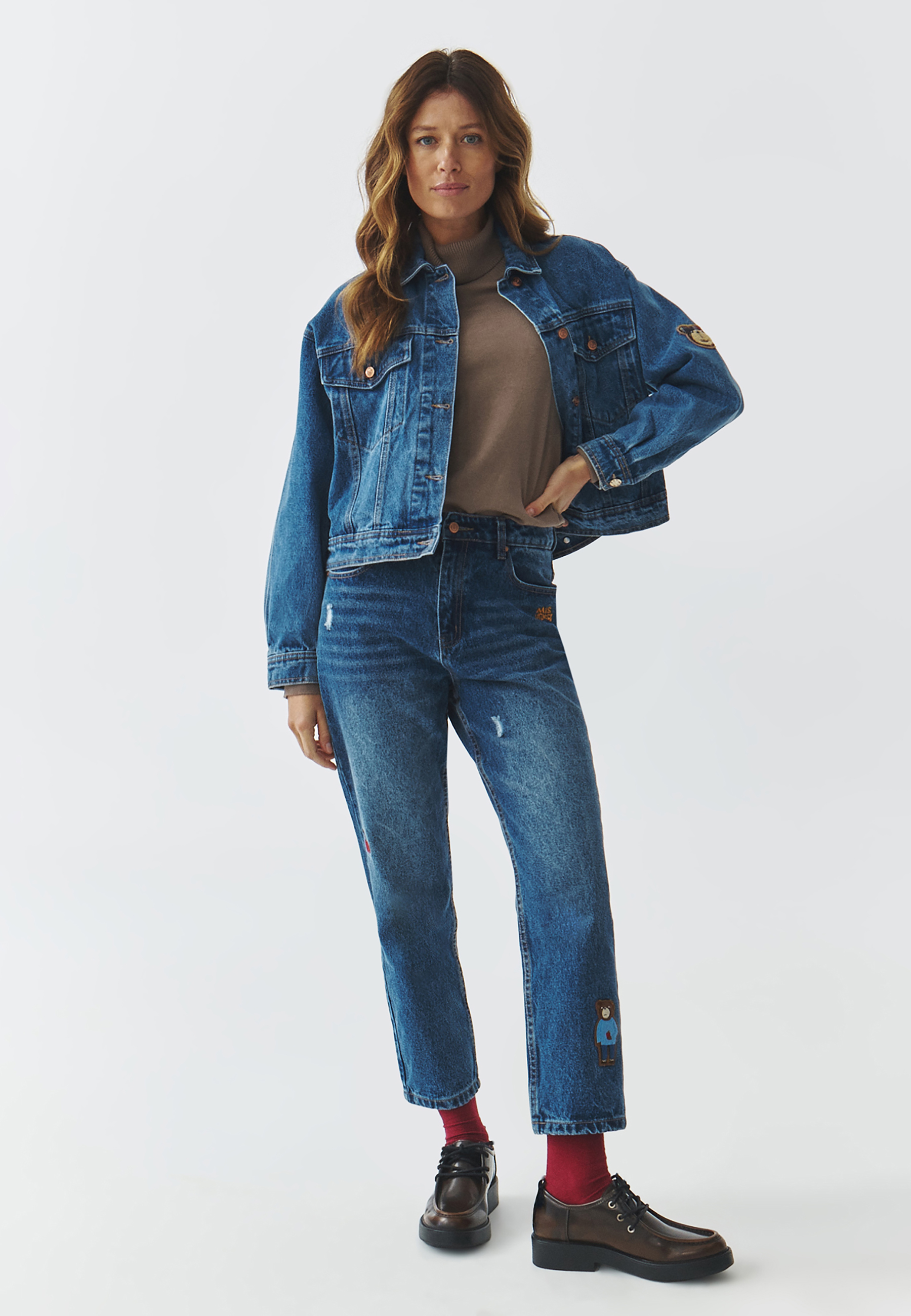 TKANINOWA KURTKA DENIM Z MOTYWEM MISIA USZATKA – BERNALI NIEBIESKI 2