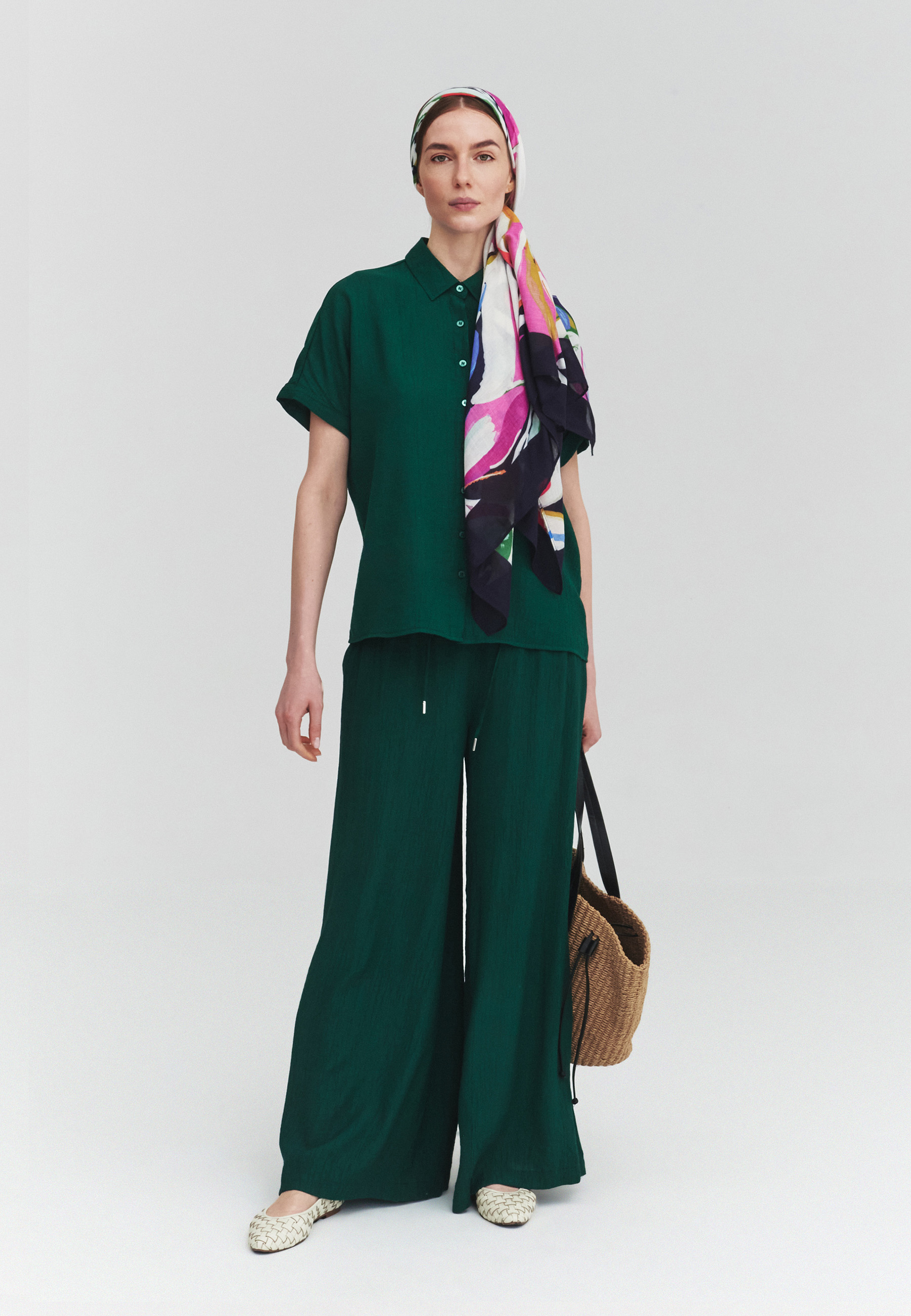 PANTALONI CREPONAȚI DIN VISCOZĂ LENZING™ ECOVERO™ - MINTONA