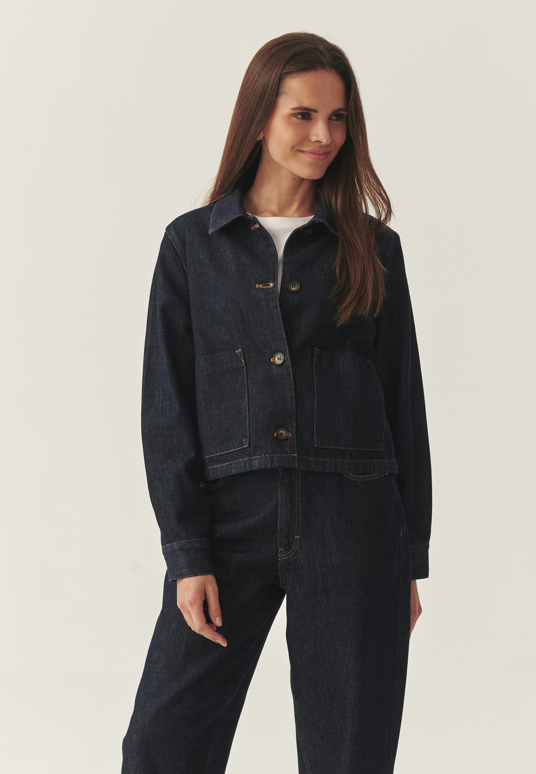 DENIMOWA KURTKA O PUDEŁKOWYM KROJU - BOXA GRANATOWY 2