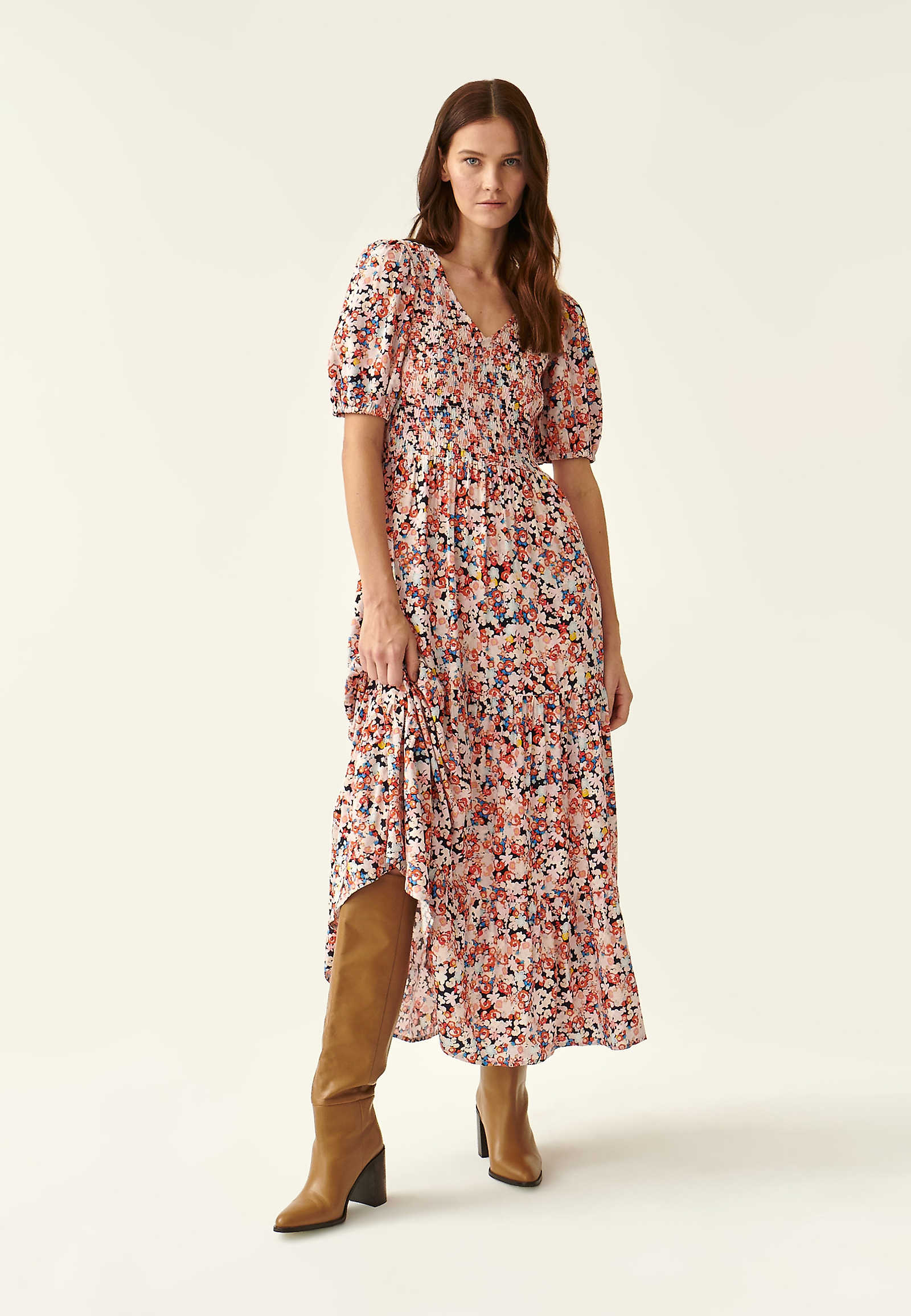 SUKIENKA MAXI W KWIATOWY PRINT SELENIKO SUKIENKA MAXI W KWIATOWY PRINT SELENIKO MULTIKOLOR 86192
