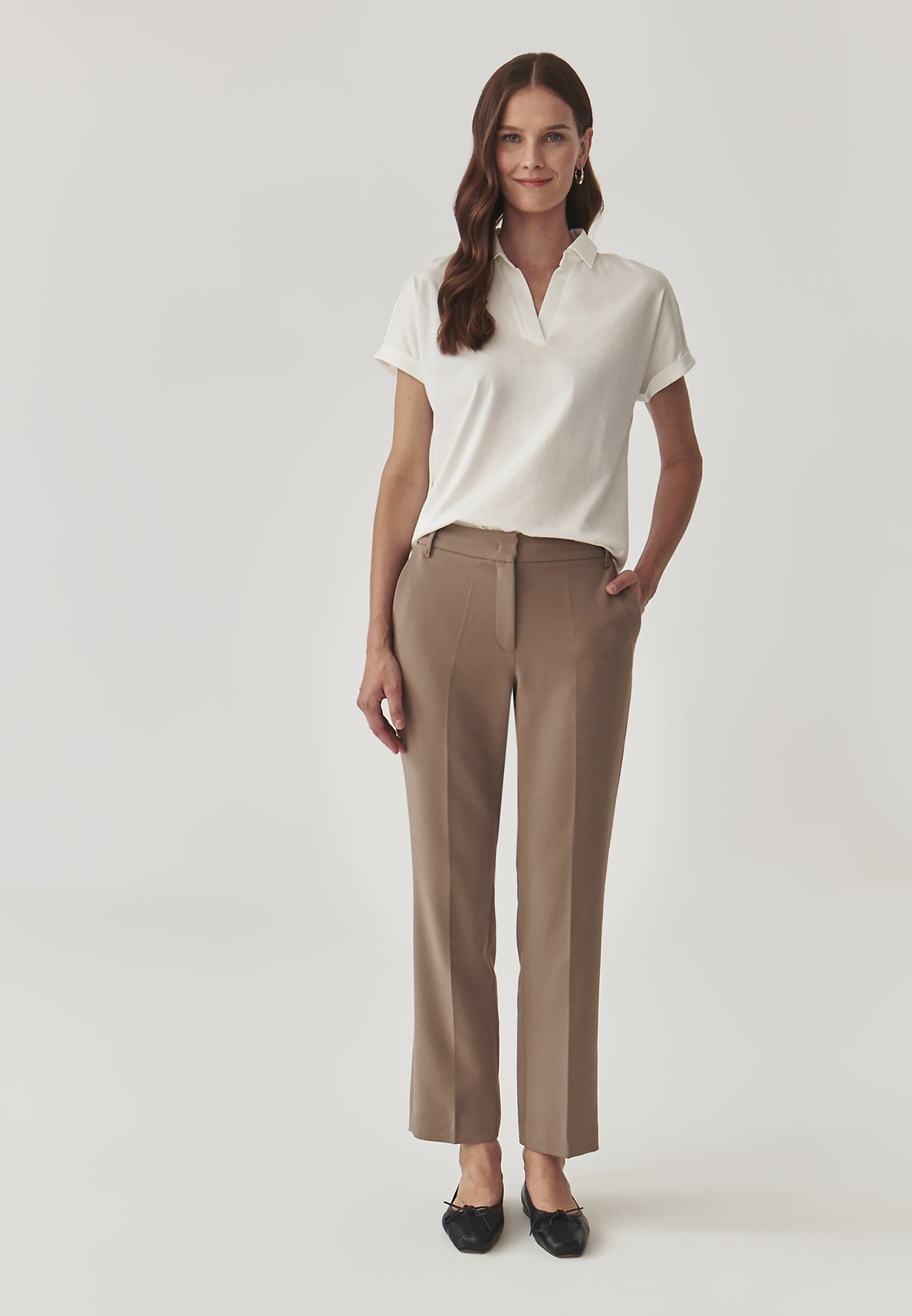 LADIES’ BLOUSE WITH A COLLAR - AMBRA LADIES’ BLOUSE WITH A COLLAR - AMBRA ECRU 99399