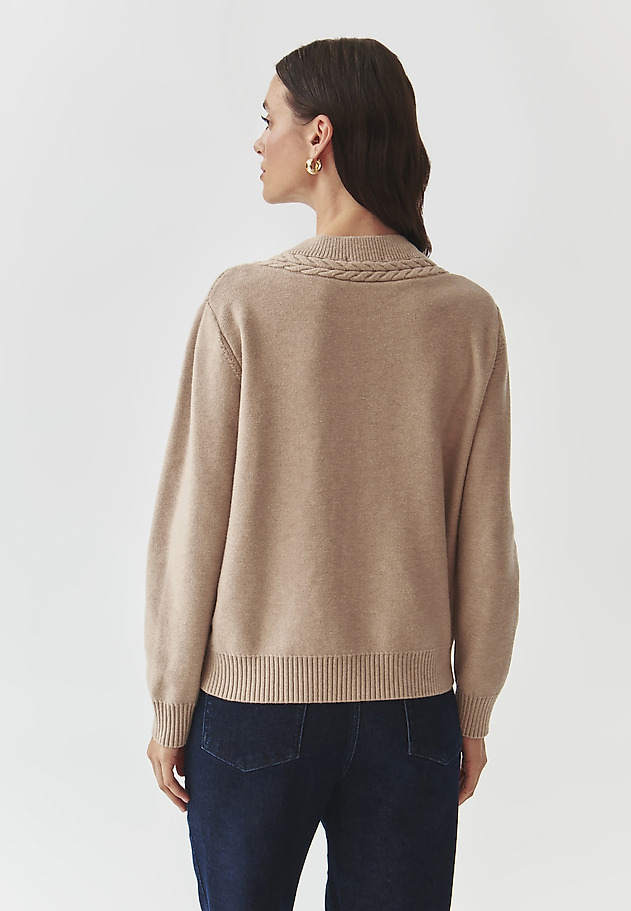 SWETER DAMSKI Z GUZIKAMI I WARKOCZOWYM WZOREM — LILAC SWETER DAMSKI Z GUZIKAMI I WARKOCZOWYM WZOREM — LILAC BEŻOWY 3