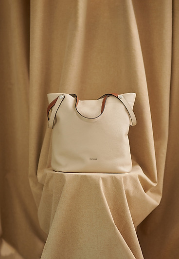WOMEN'S LEATHER BAG WITH HANDLE- ETERNITY WOMEN'S LEATHER BAG WITH HANDLE- ETERNITY