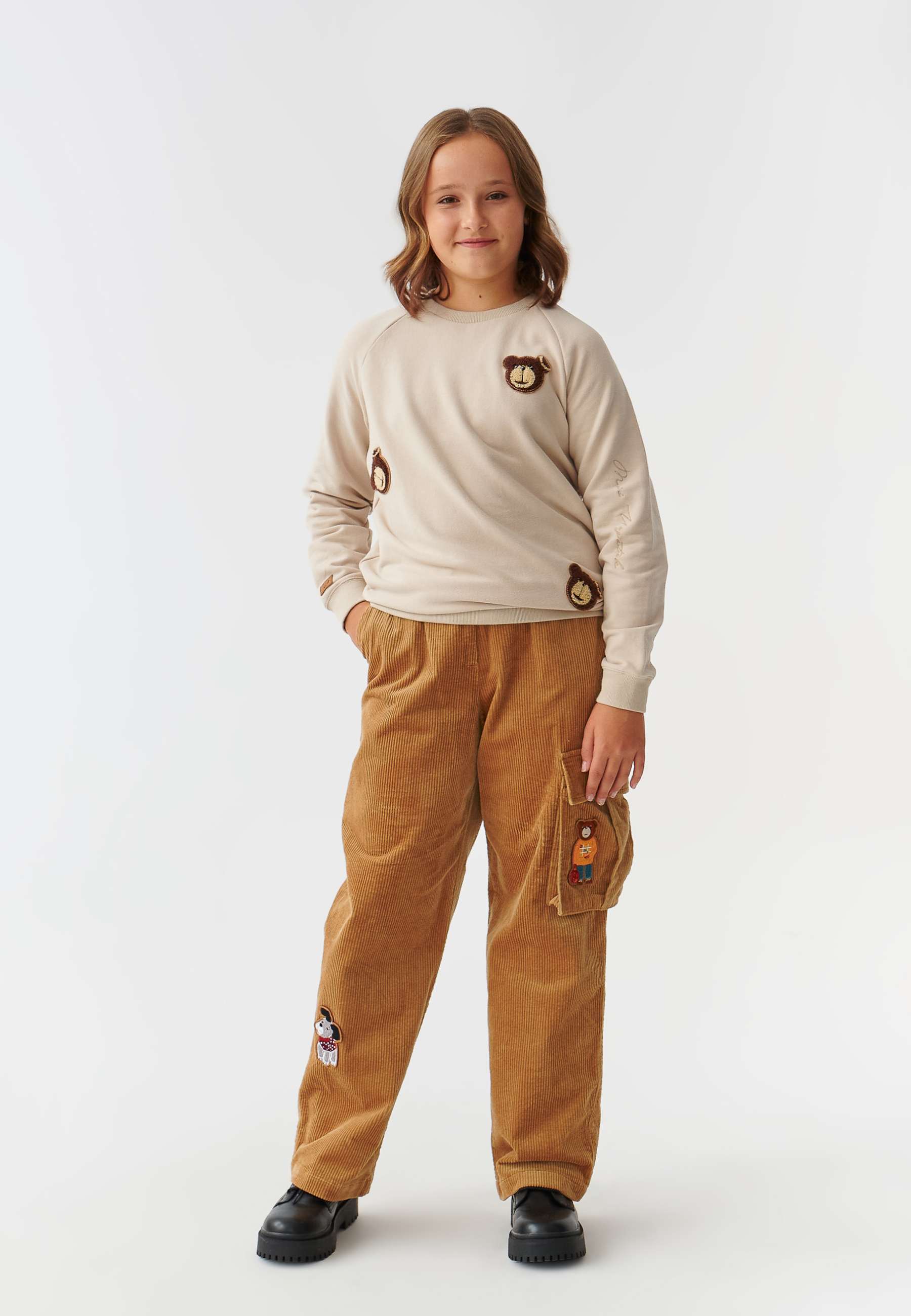 SPODNIE DZIECIĘCE SZTRUKSOWE Z NASZYWKAMI Z MISIEM USZATKIEM LENKO KIDS BEŻOWY 2