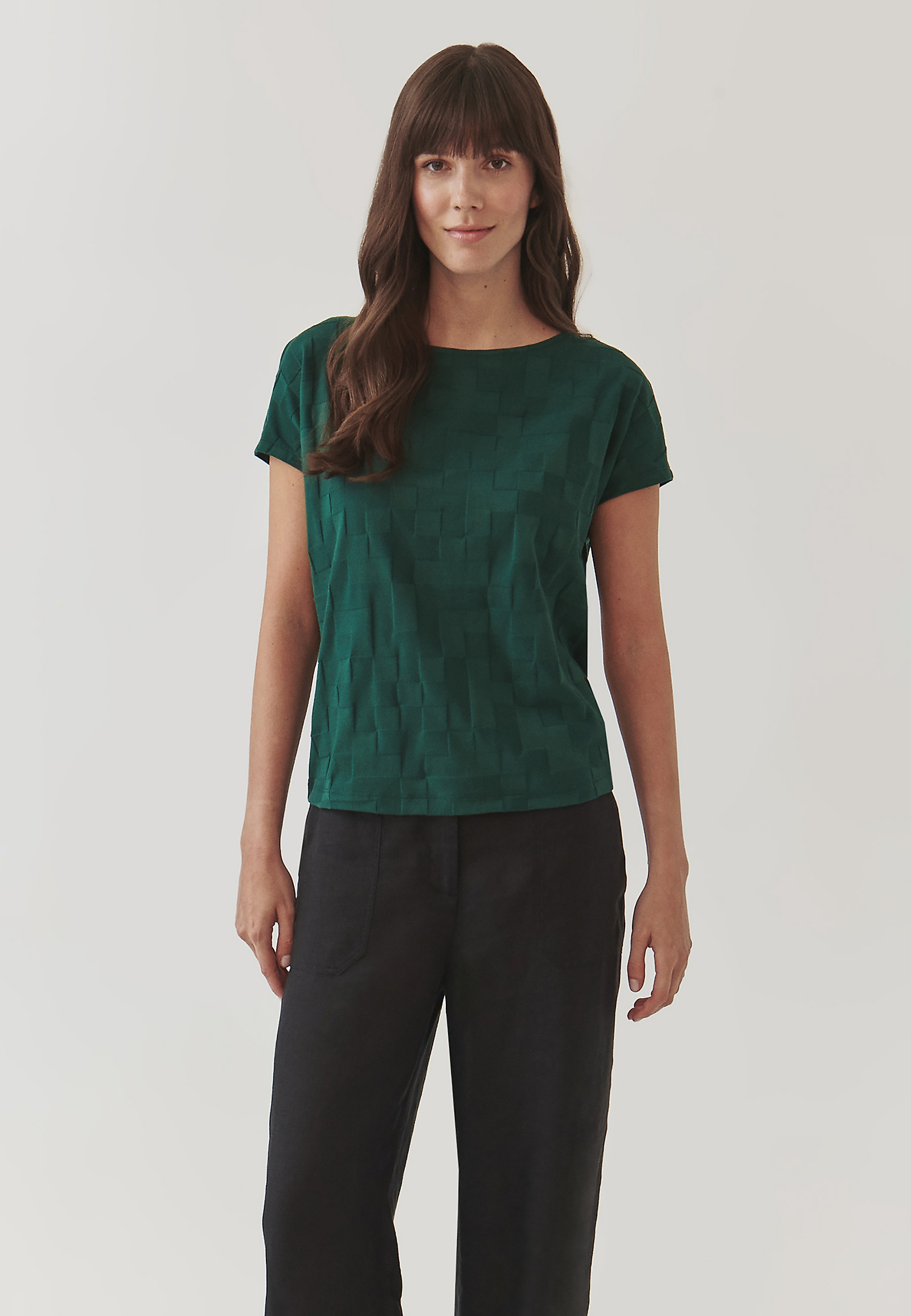 DÁMSKA BLÚZKA ZO ŠTRUKTÚROVANÉHO BAVLNENÉHO ÚPLETU – AMERIA DÁMSKA BLÚZKA ZO ŠTRUKTÚROVANÉHO BAVLNENÉHO ÚPLETU – AMERIA ZELENÁ 98702