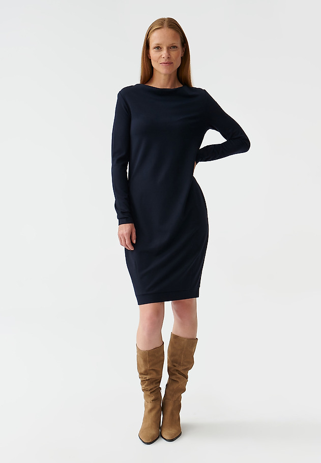ELEGANTNA ŽENSKA OBLEKA Z DOLGIMI ROKAVI ARINA ELEGANTNA ŽENSKA OBLEKA Z DOLGIMI ROKAVI ARINA TEMNO MODRA 2