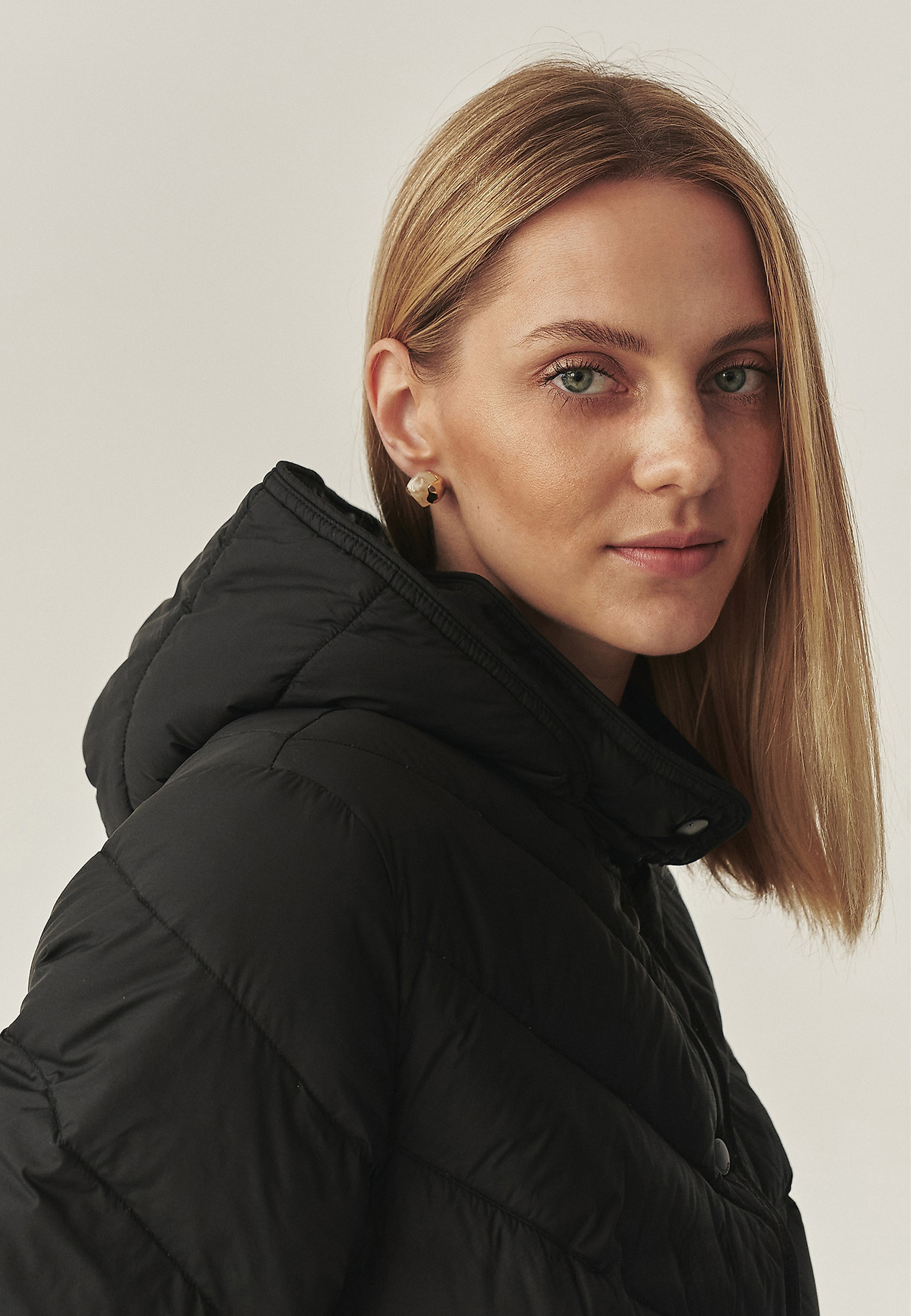 PUCHOWA KURTKA Z KAPTUREM - SAMORI