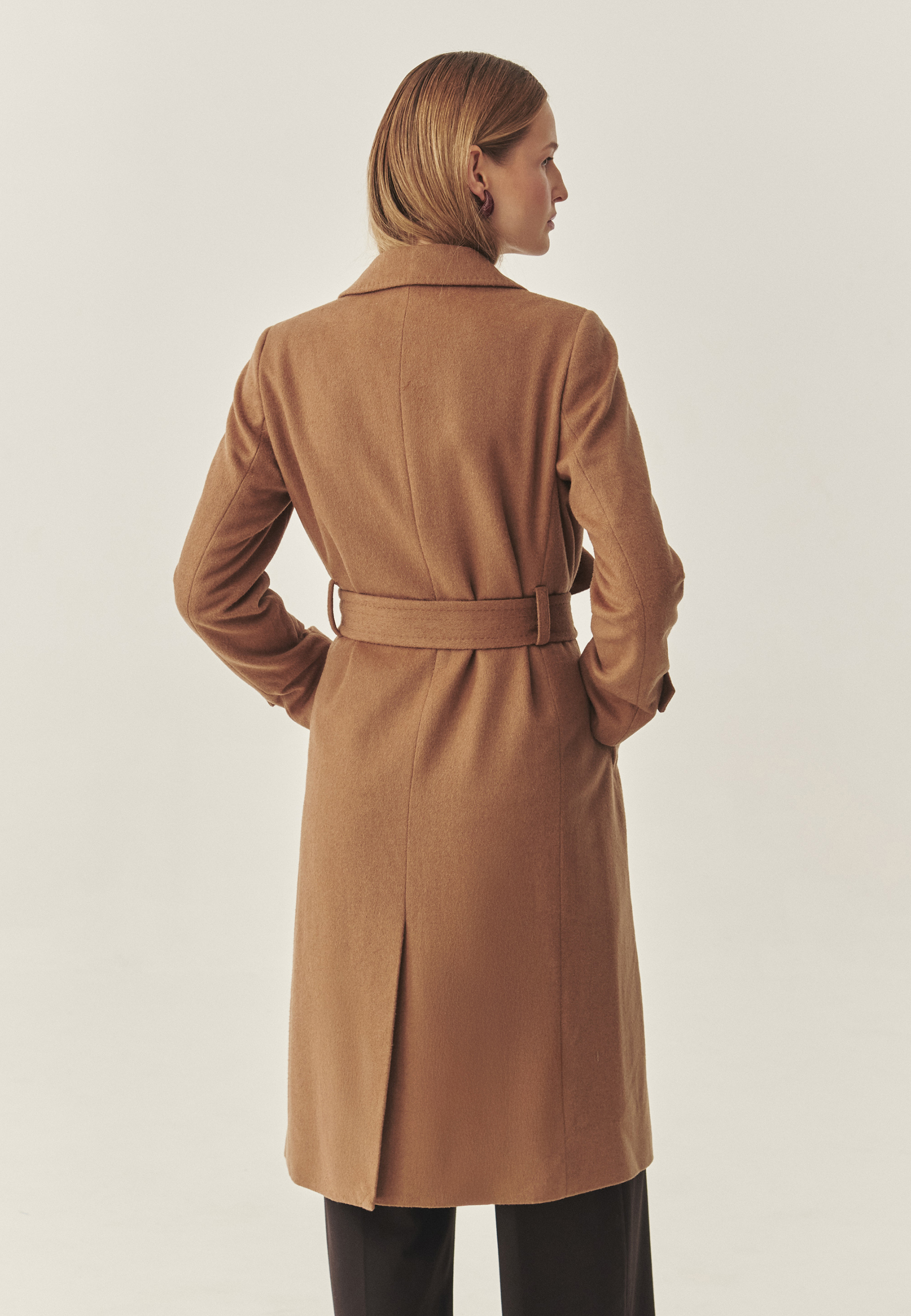 DÁMSKY TEXTILNÝ KABÁT S OPASKOM – TEA BÉŽOVÁ 2