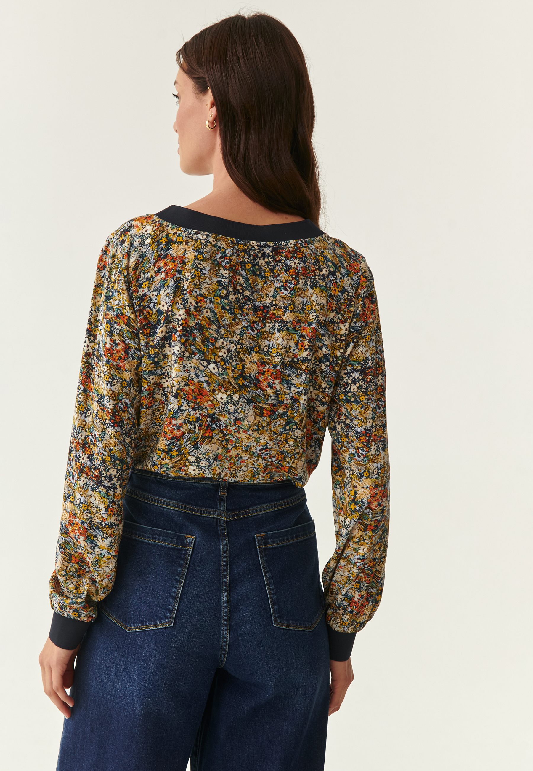 VZOROVANÁ DÁMSKÁ HALENKA WIKAMI 1 VÍCEBAREVNÝ 2