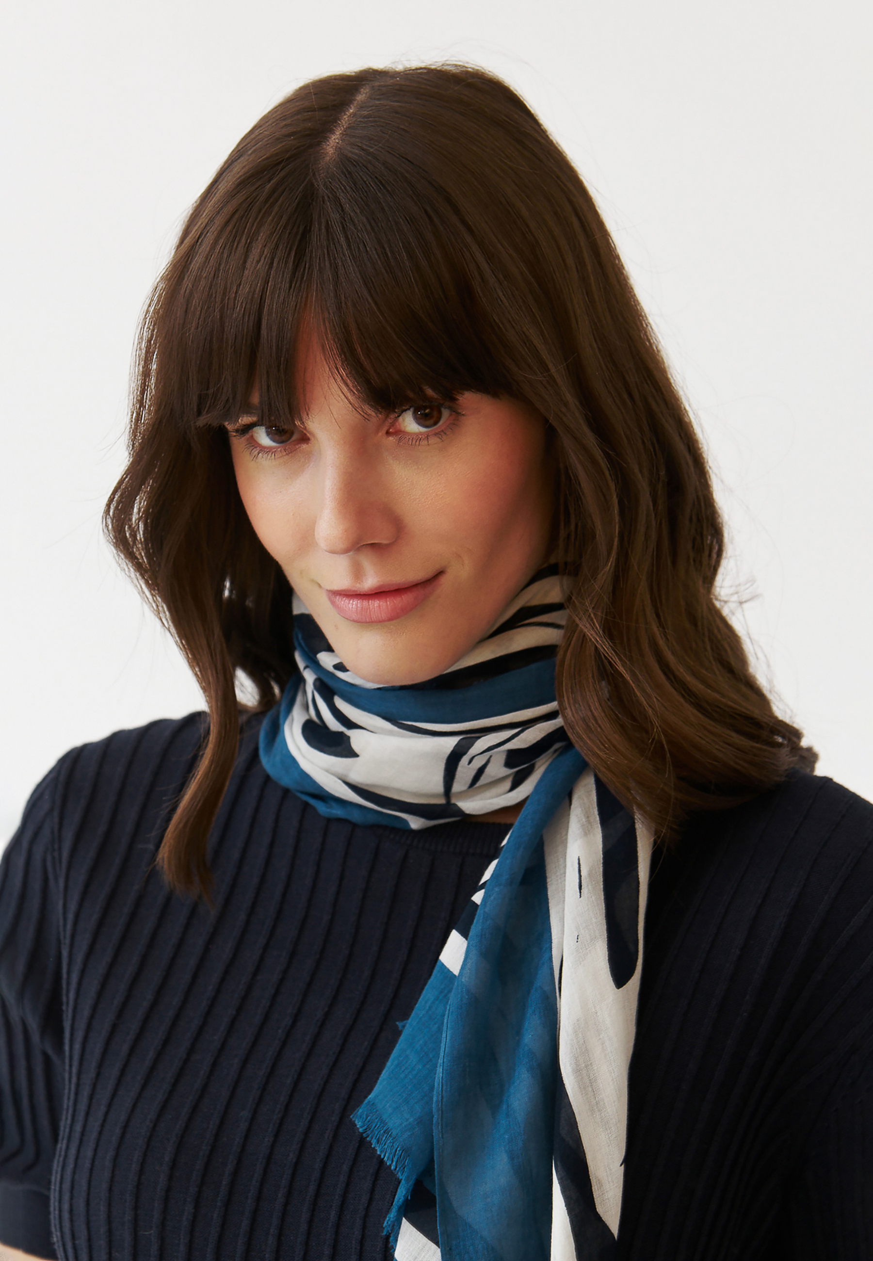 DÁMSKY ŠÁL TROPIKA