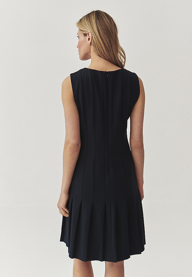 ELEGANCKA TKANINOWA SUKIENKA BEZ RĘKAWÓW - CHADIA ELEGANCKA TKANINOWA SUKIENKA BEZ RĘKAWÓW - CHADIA GRANATOWY 3