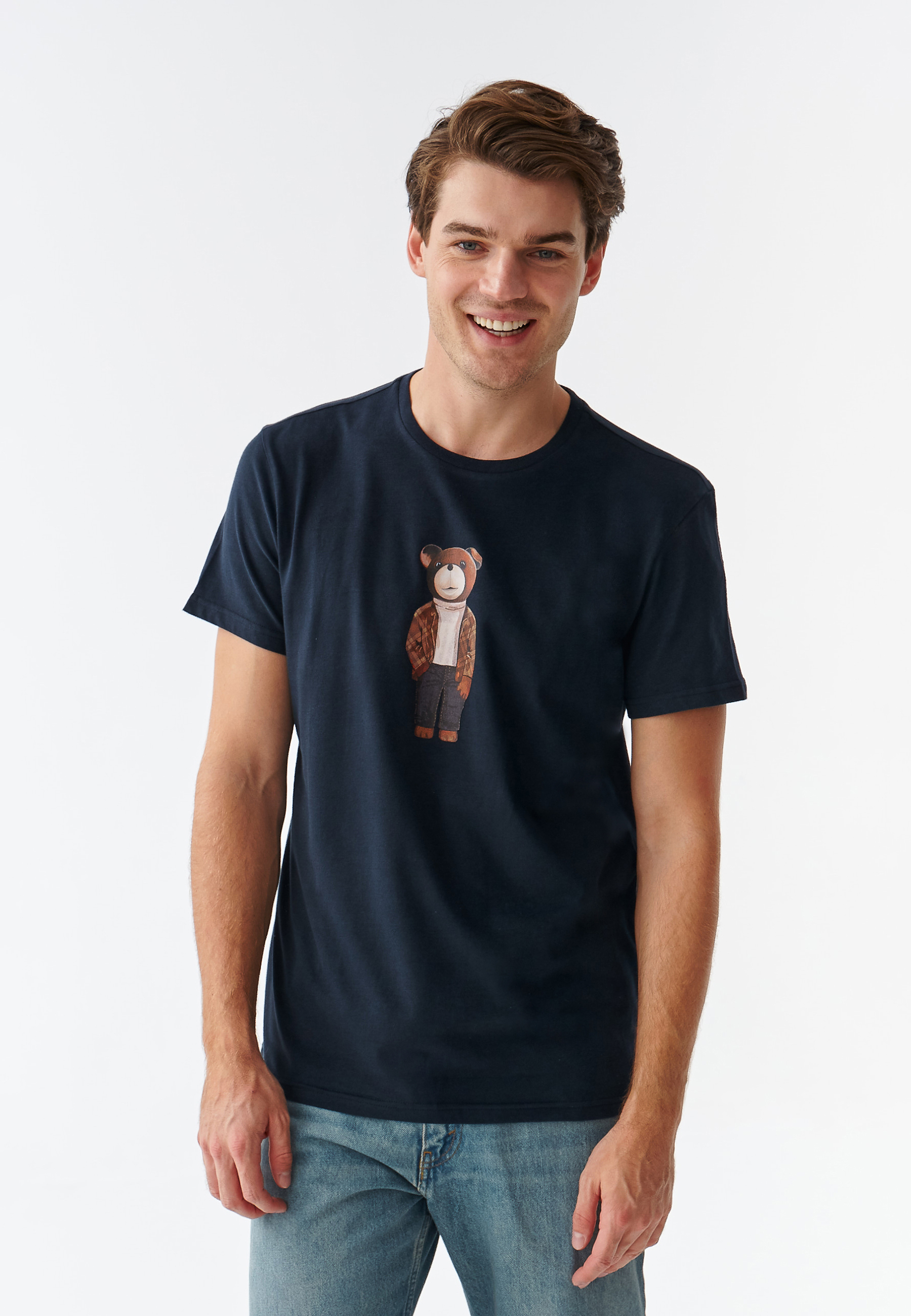 PÁNSKÉ TRIČKO S VÝŠIVKOU MEDVÍDKA UŠÁČKA MIKIN