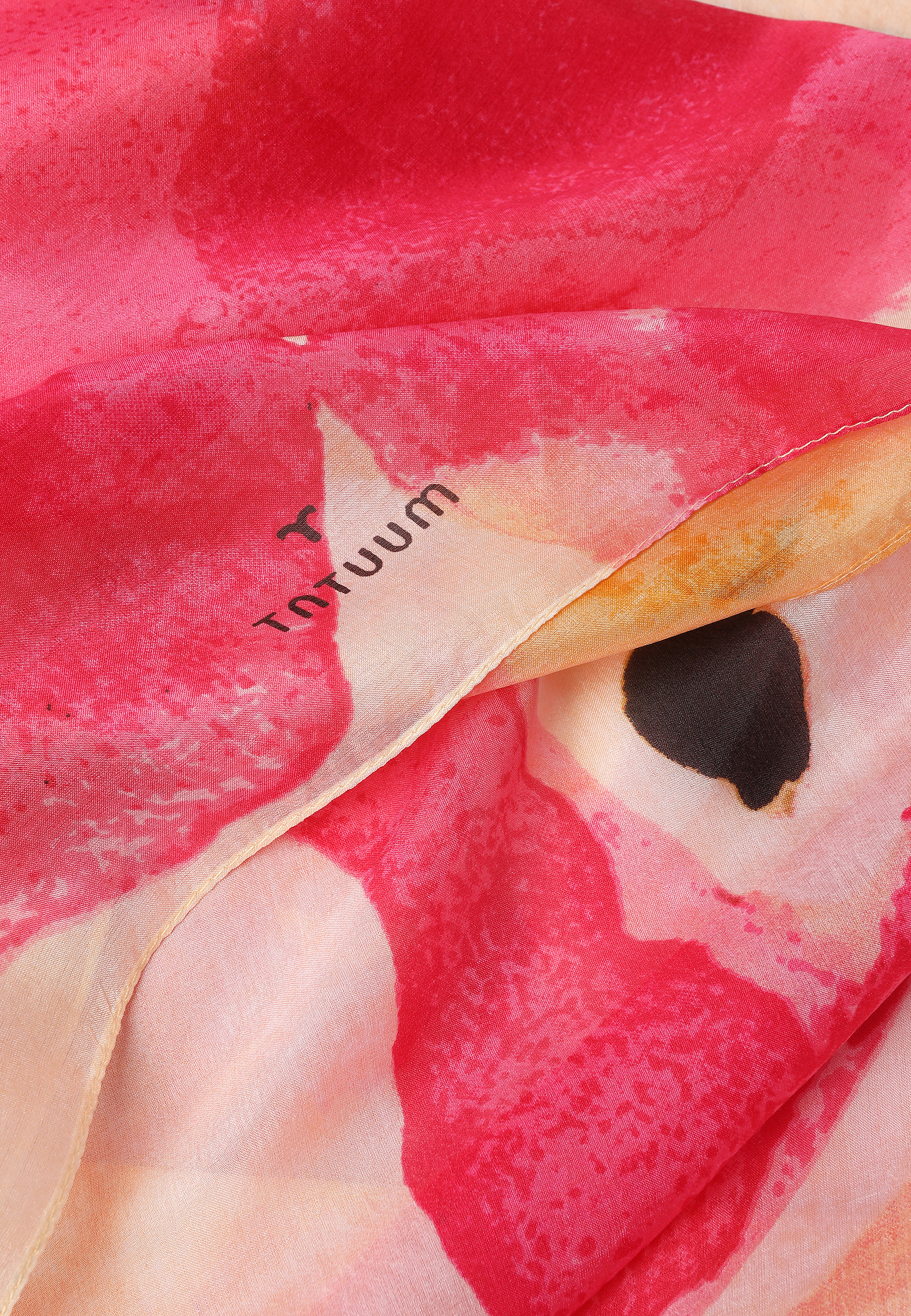 HODVÁBNA ŠATKA – EMINA