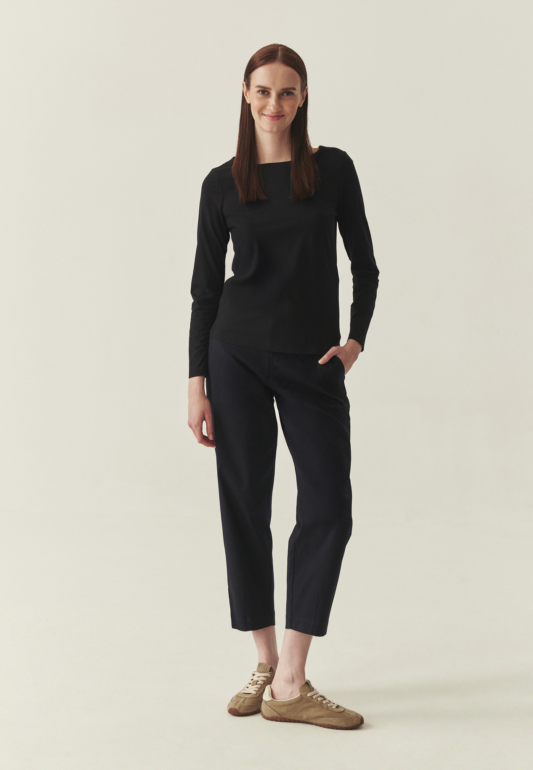 DOPASOWANA BLUZKA Z BAWEŁNĄ - MIKAJANKA CZARNY 2