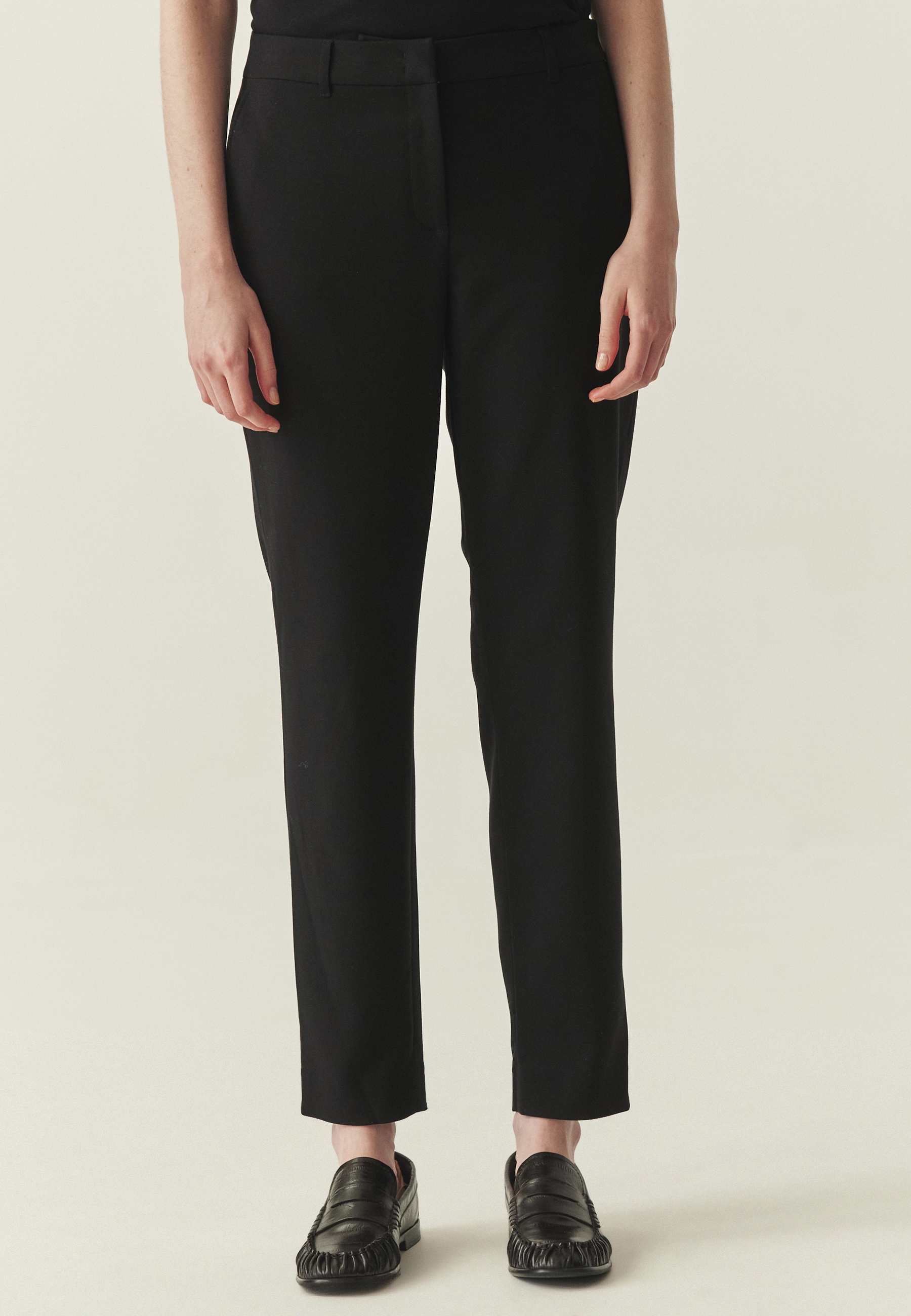 TKANINOWE SPODNIE Z PROSTĄ NOGAWKĄ - OLIA 3 CZARNY 2