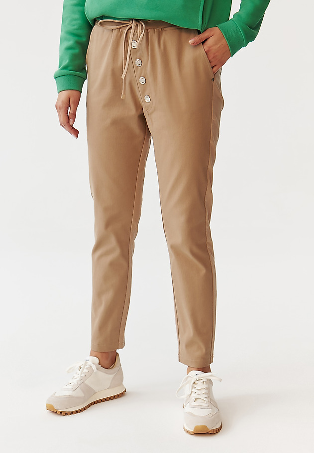 LADIES’ PANTS WITH HEART EMBROIDERY - NAZIRI LADIES’ PANTS WITH HEART EMBROIDERY - NAZIRI BEIGE 2