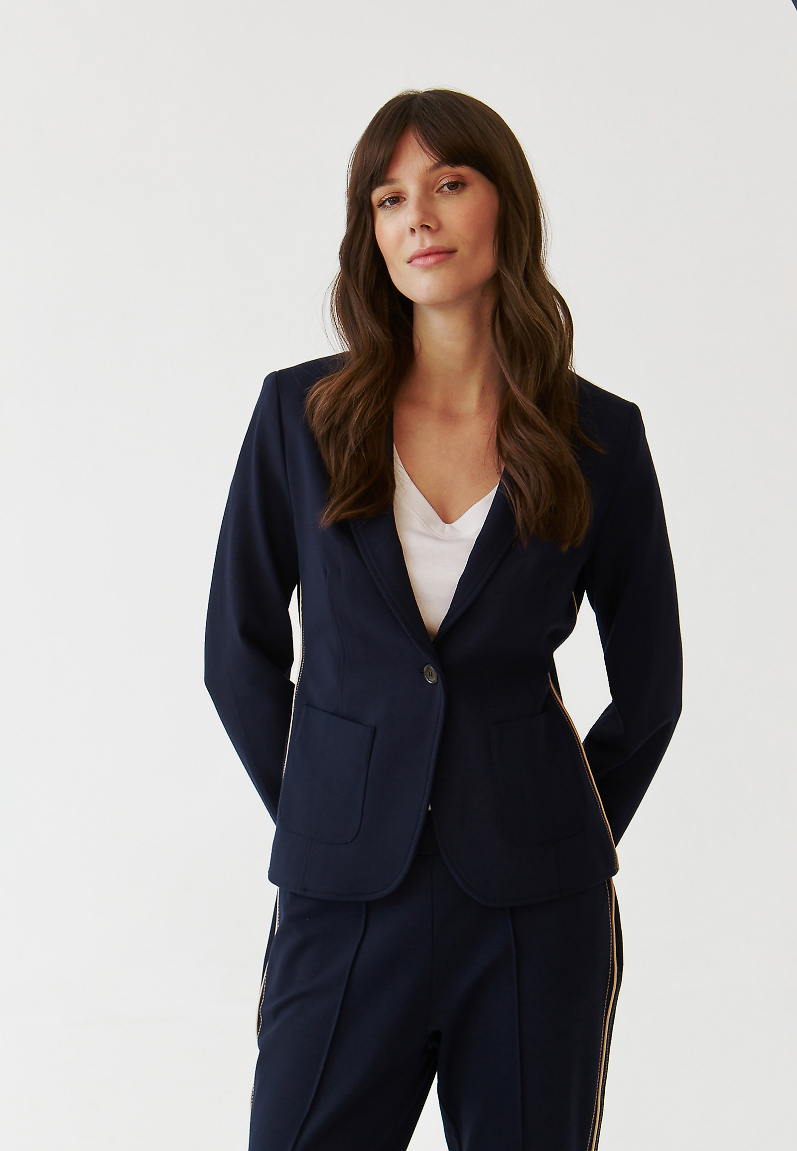 PLETENÉ SAKO S OZDOBNOU ČIPKOU – DEDERI PLETENÉ SAKO S OZDOBNOU ČIPKOU – DEDERI NÁMORNÍCKA MODRÁ 95295